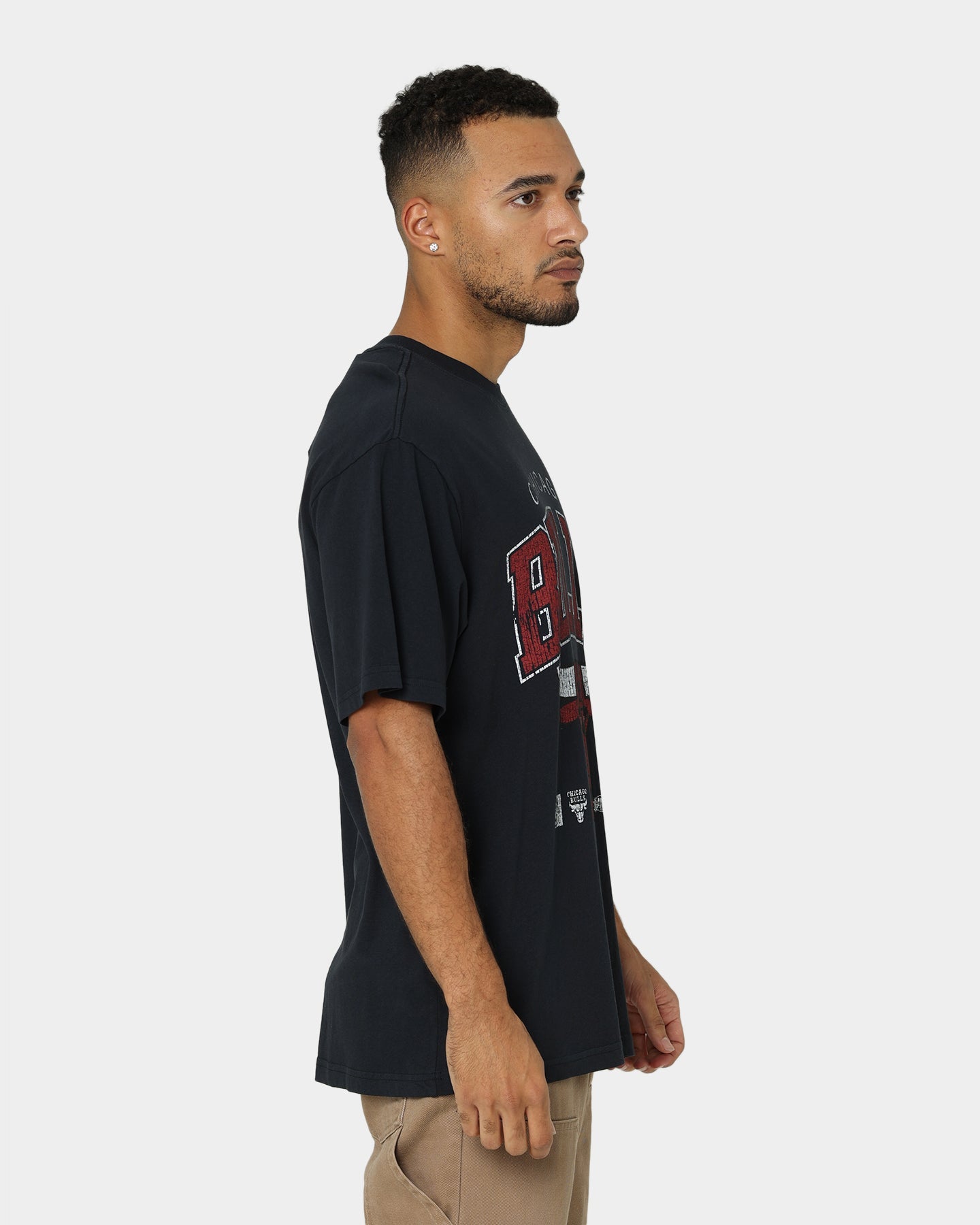 Mitchell & Ness Chicago Bulls XL Arch Vintage T-Shirt Faded Black