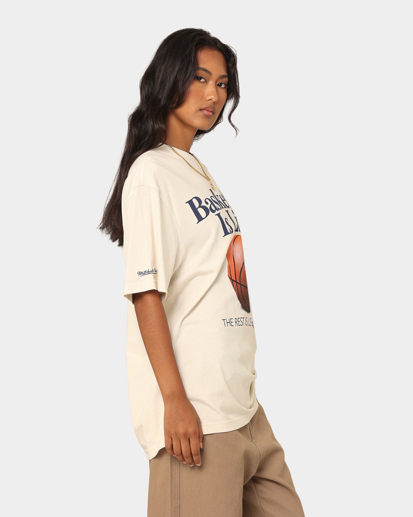 Mitchell & Ness Basketball Is Life T-Shirt Unbleached Style001