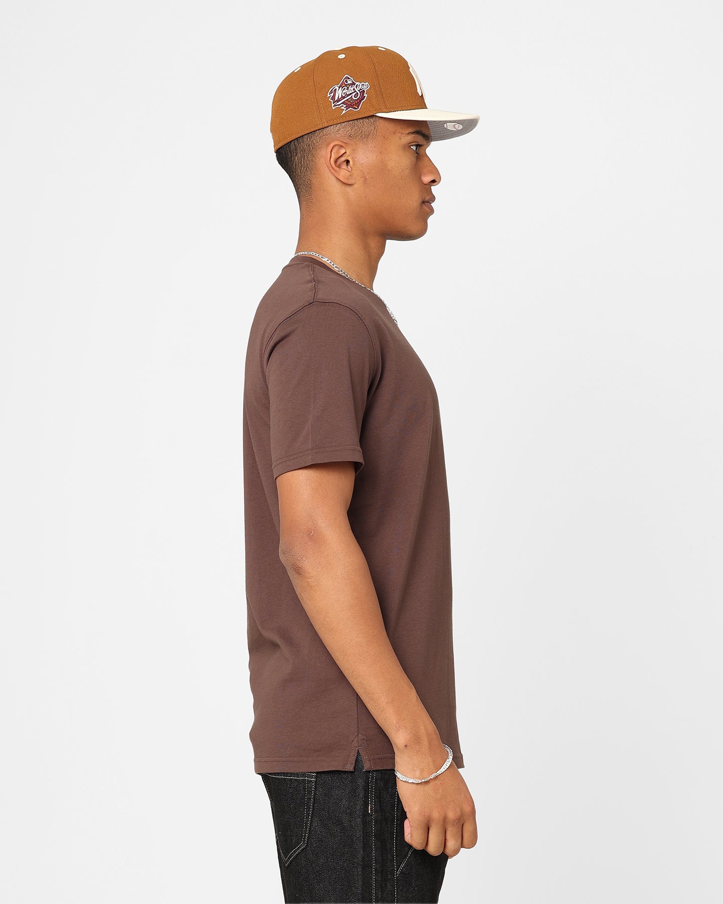 Carre Class T-Shirt Dark Brown