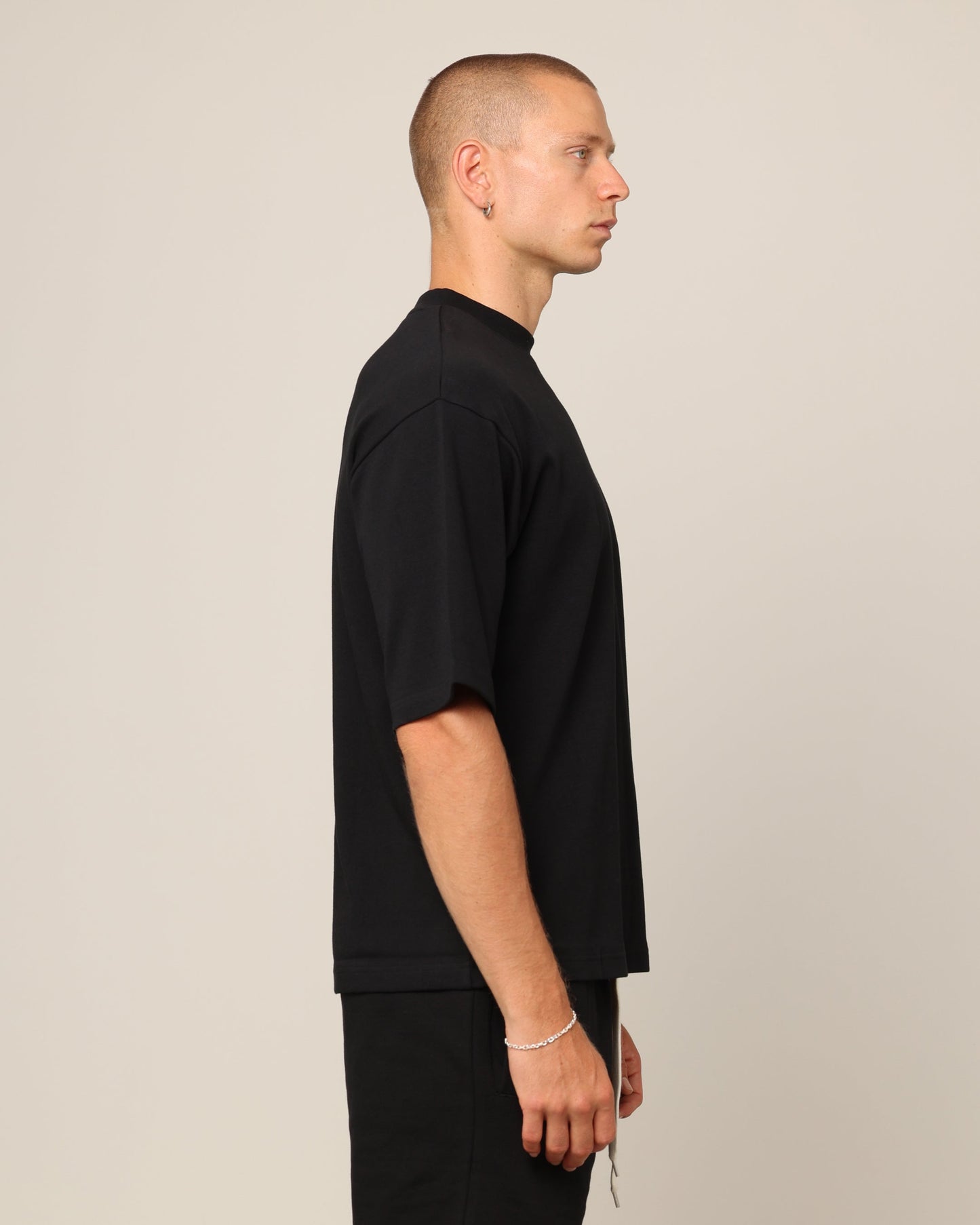 Carré Blanc Boxy T-Shirt Black