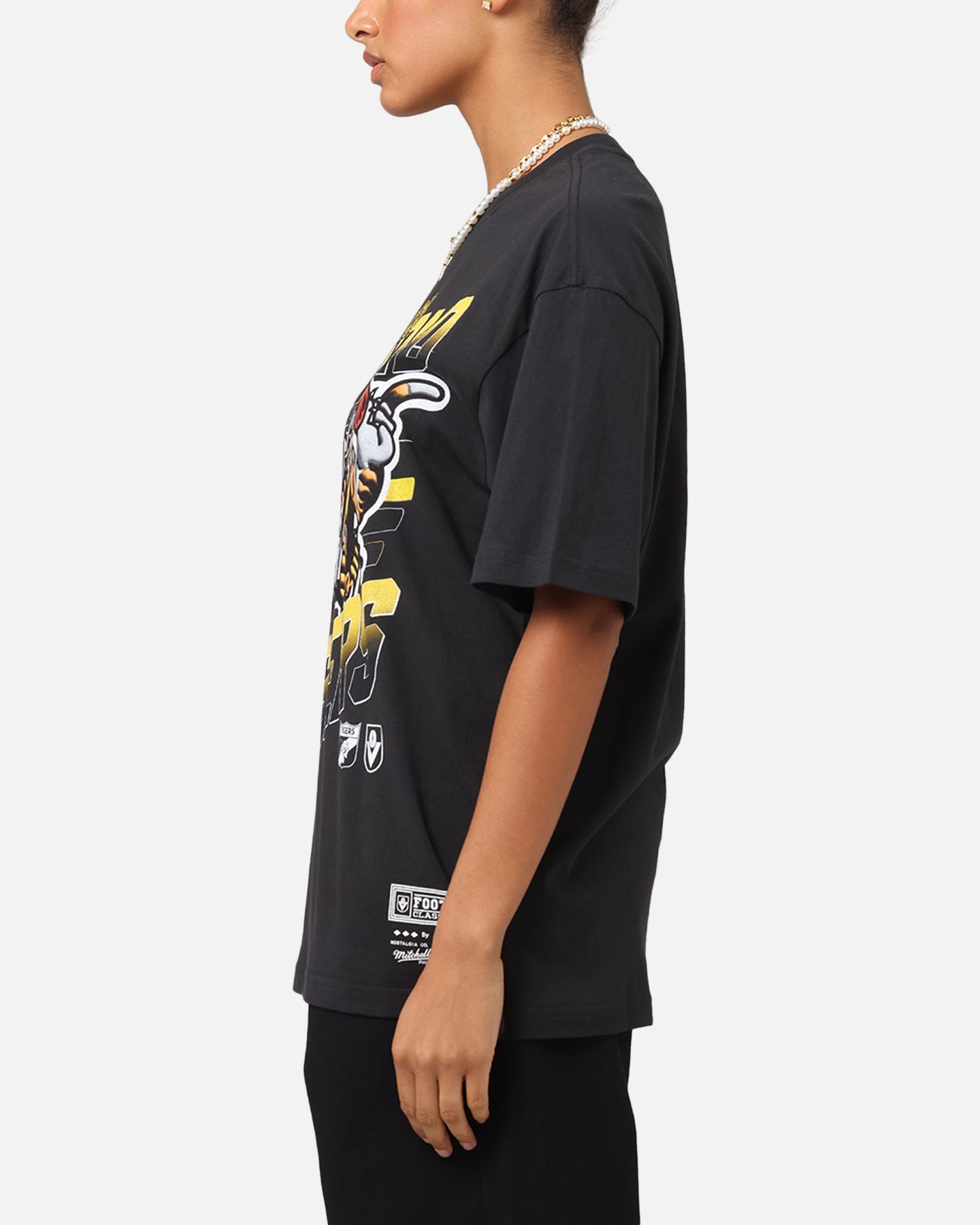 Mitchell & Ness Richmond Tigers Mascot Character T-Shirt Faded Black Style001