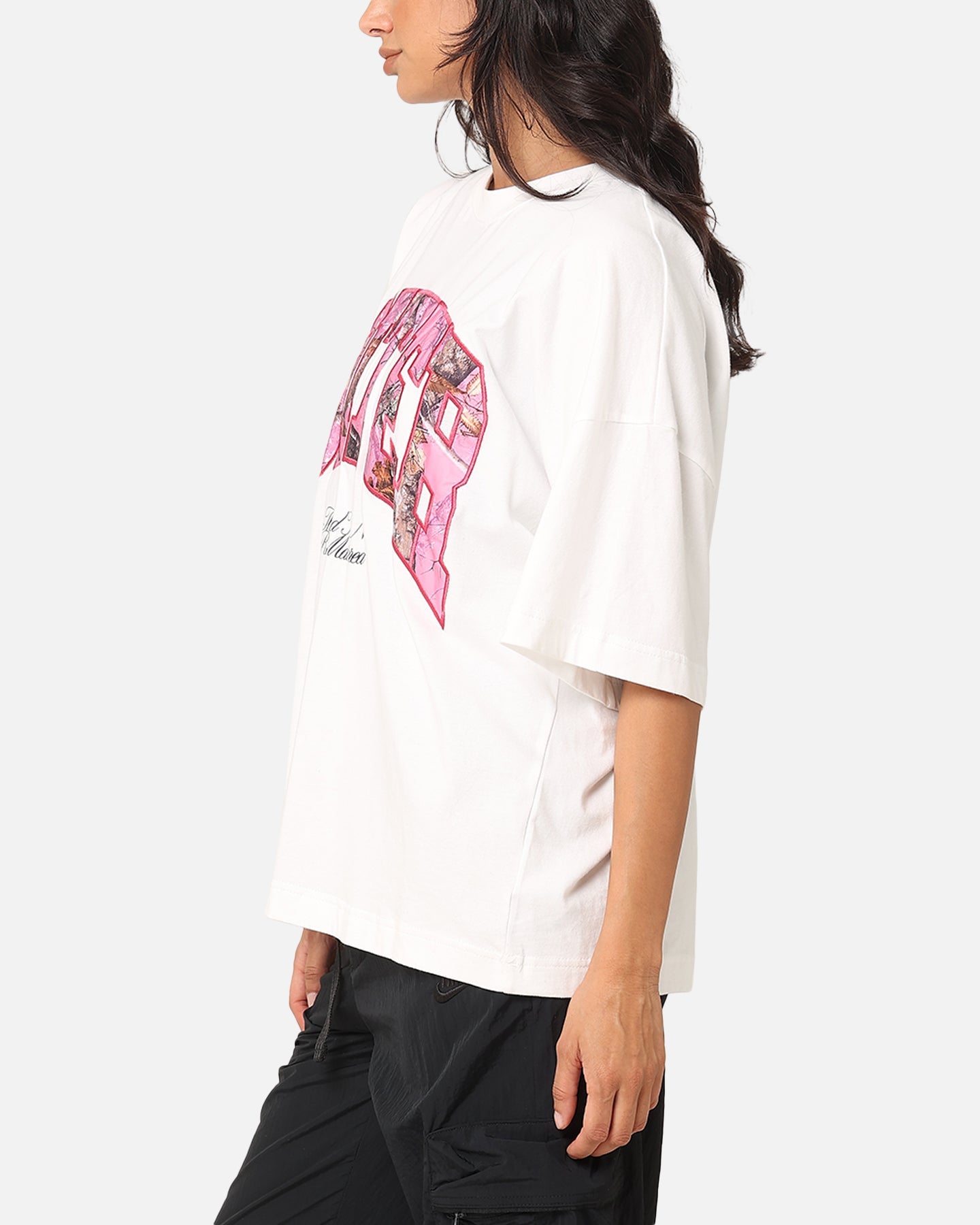 Loiter Hunter T-Shirt Off White Style001
