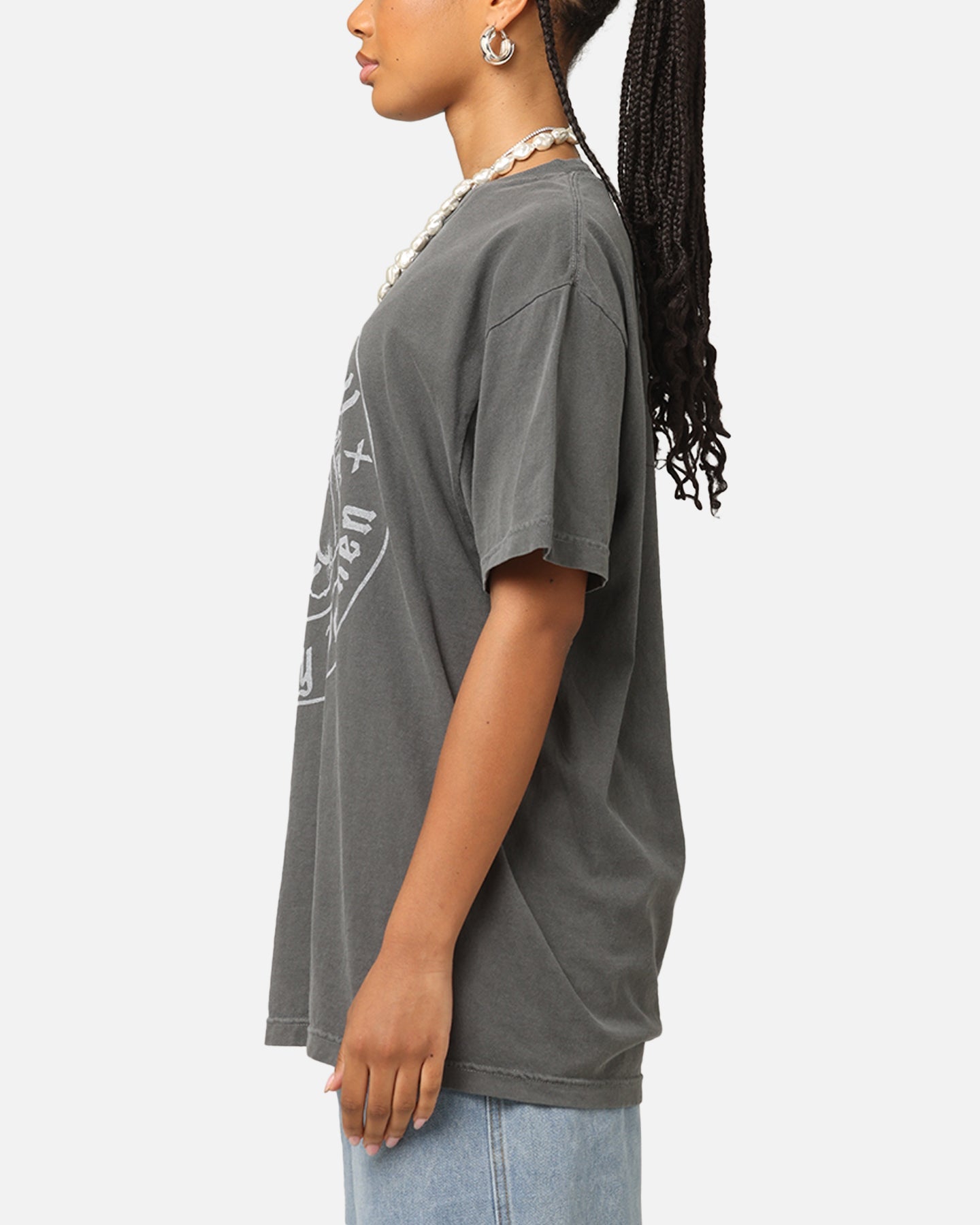 Jelly Roll Beautifully Broken Badge T-Shirt Faded Black Style001