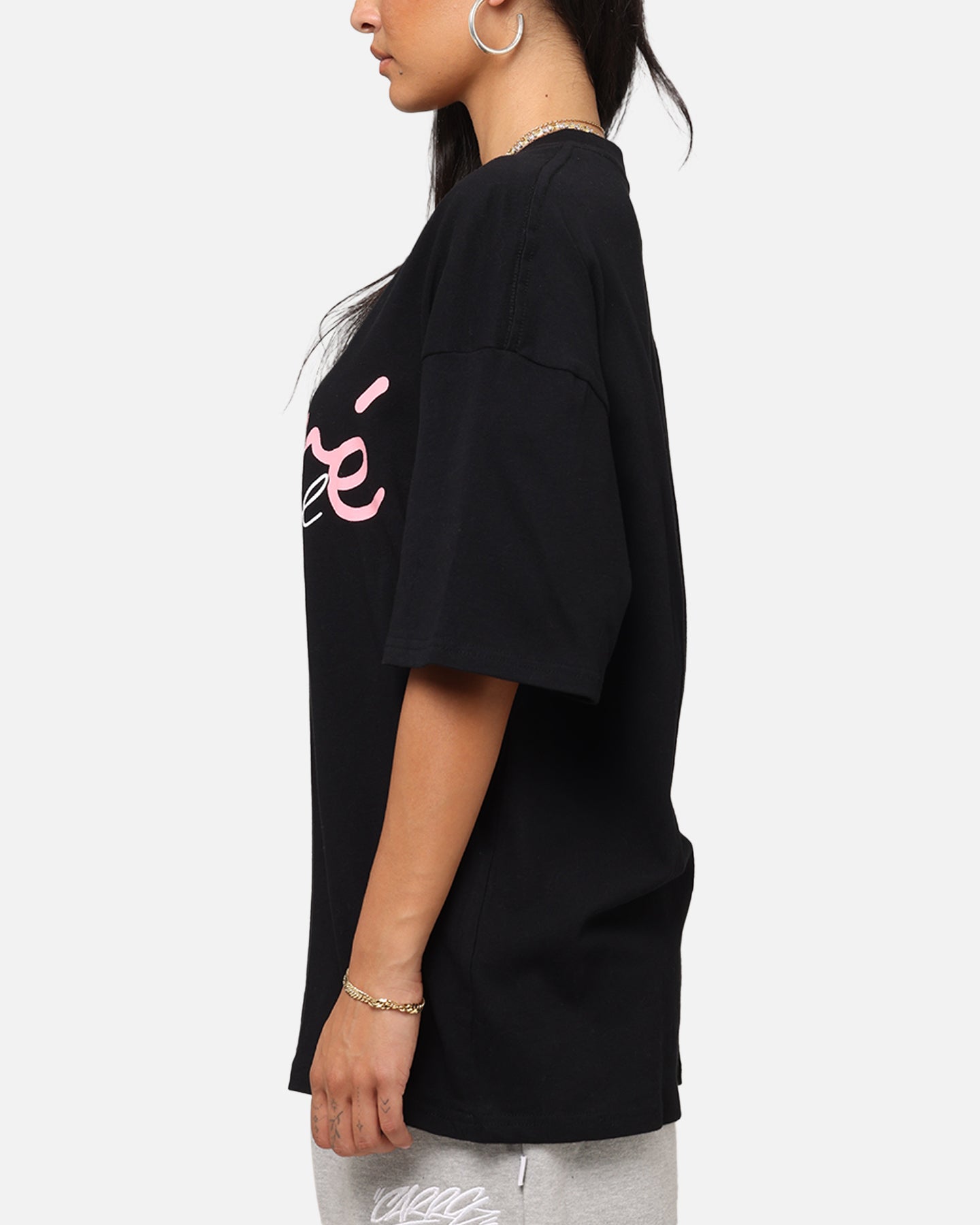 Carre International Script T-Shirt Black Style001