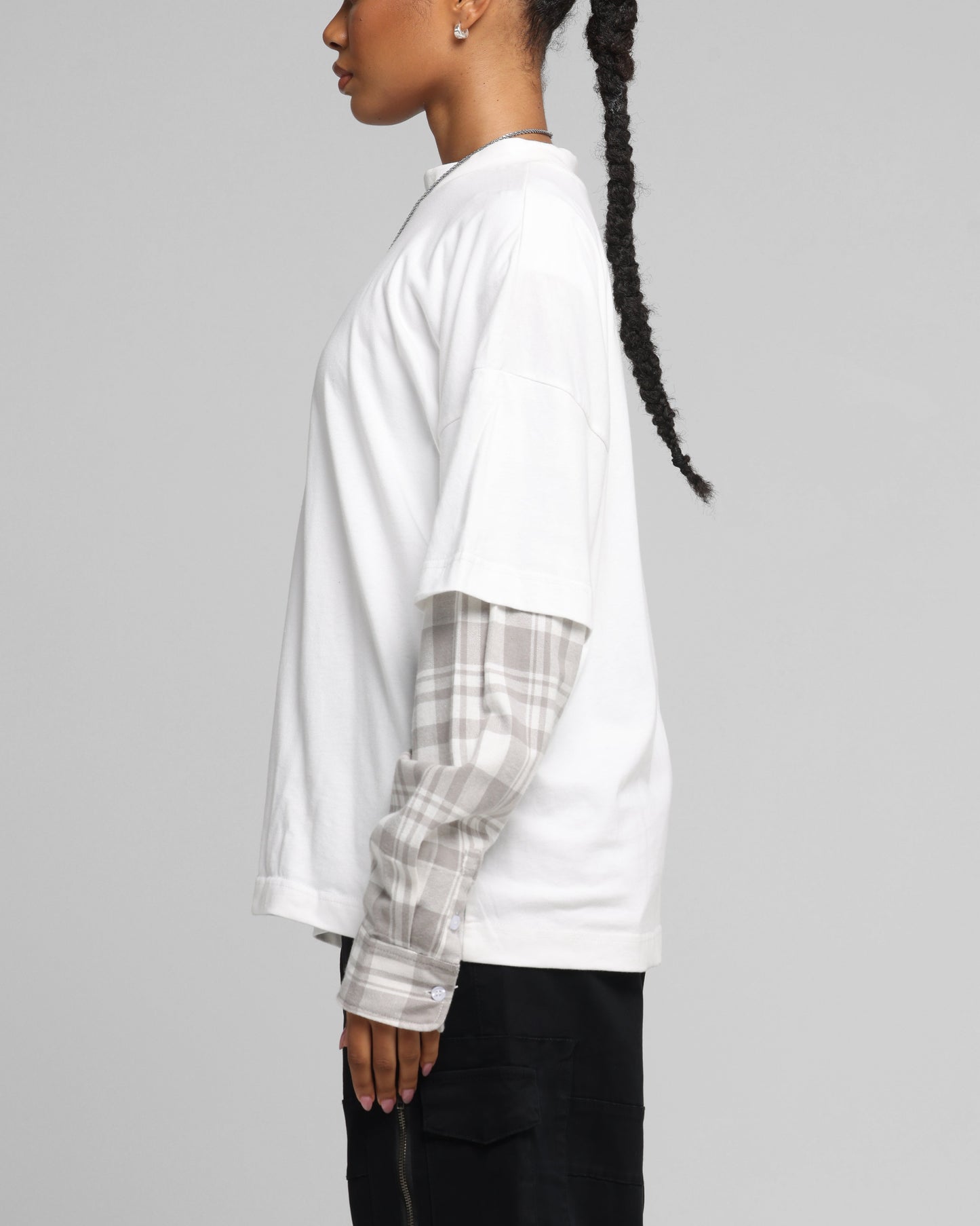 Loiter Layered Flannel T-Shirt Cream Style001
