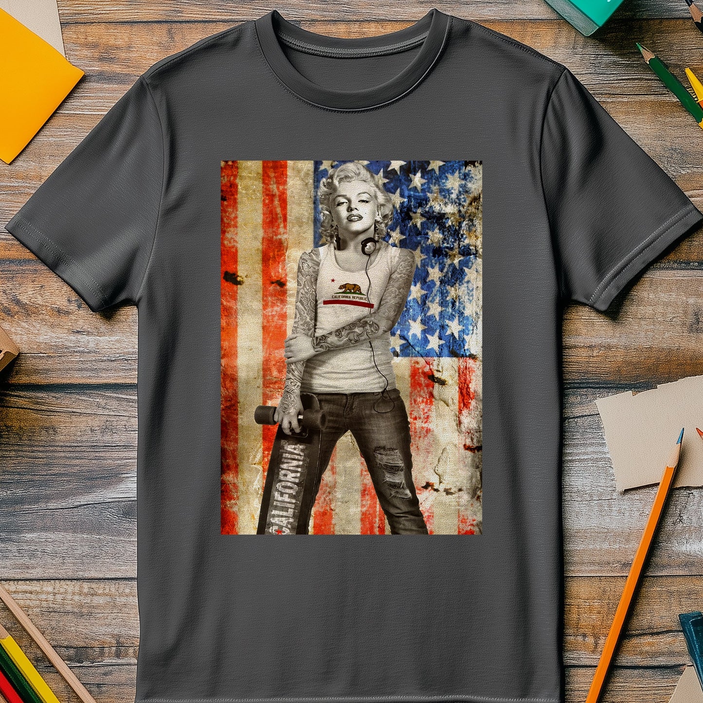 Marilyn Monroe USA Flag T-shirt