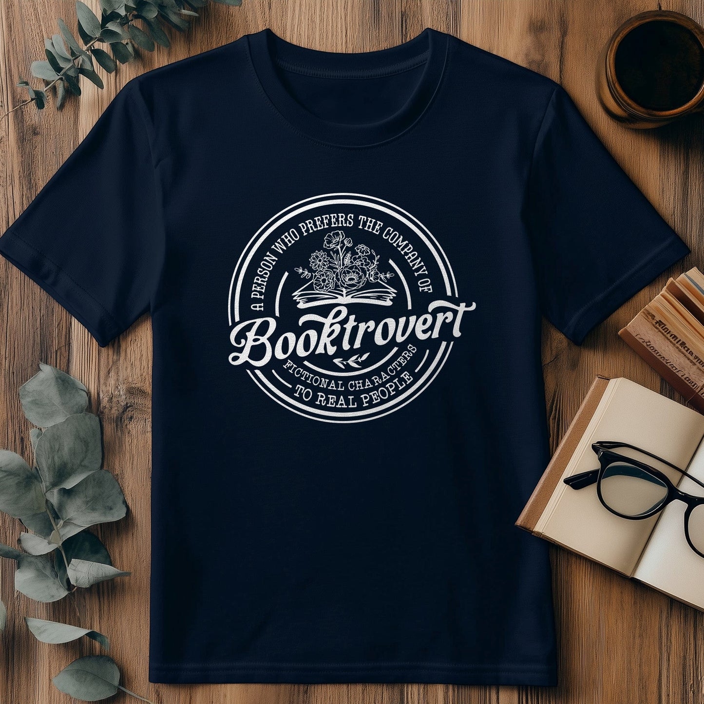 Booktrovert Round T-shirt
