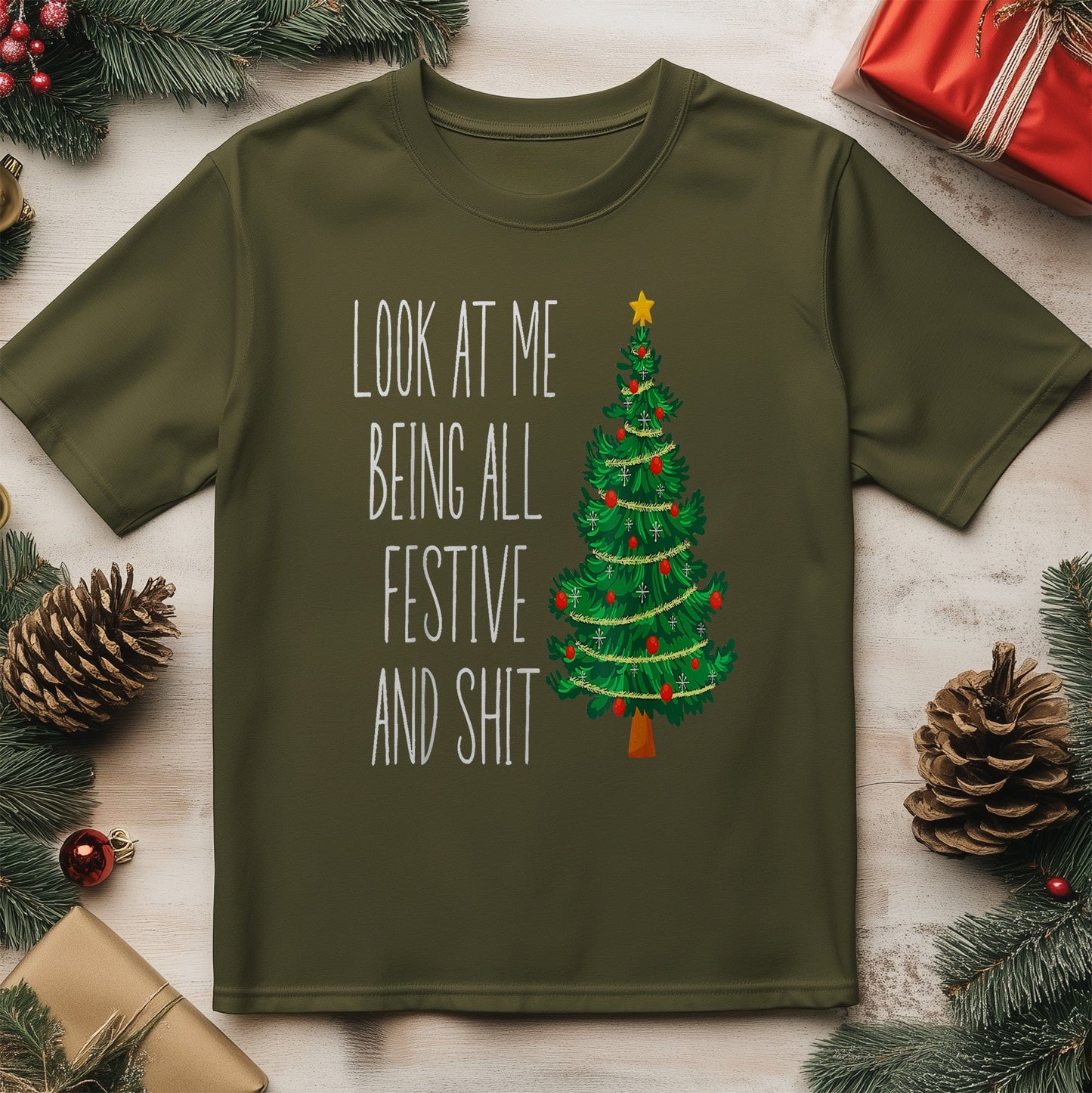 Funny Vintage Xmas T-Shirt: "Look at