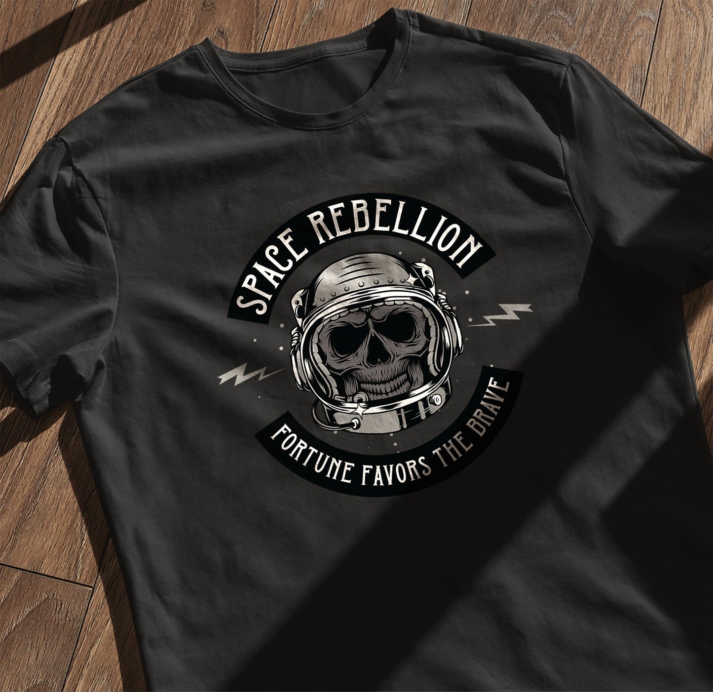 OuterSpaceFont_11 Skull T-shirt