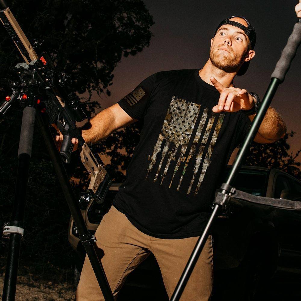 Realtree Edge® Rifle Flag T-Shirt - Black