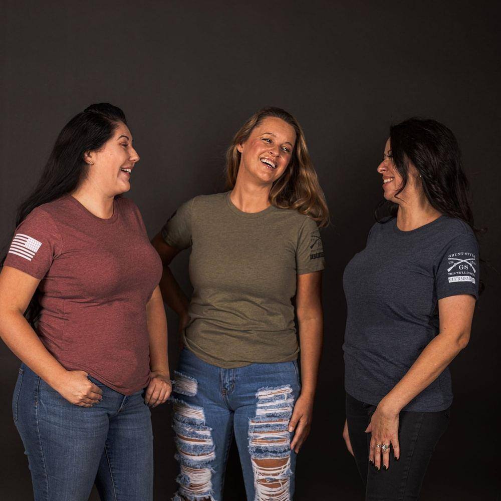 Club Member - Women's Basic Slim Fit T-Shirt- Heather Navy-S