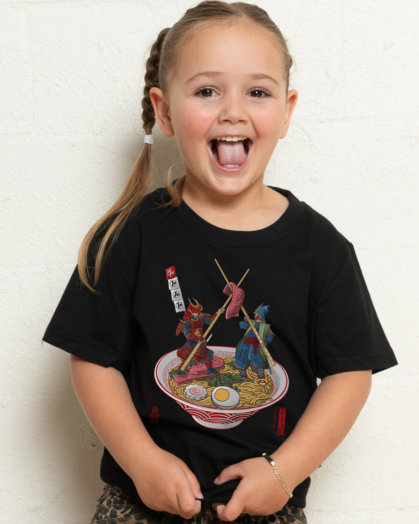 Samurai Duel over Ramen Kids T-Shirt