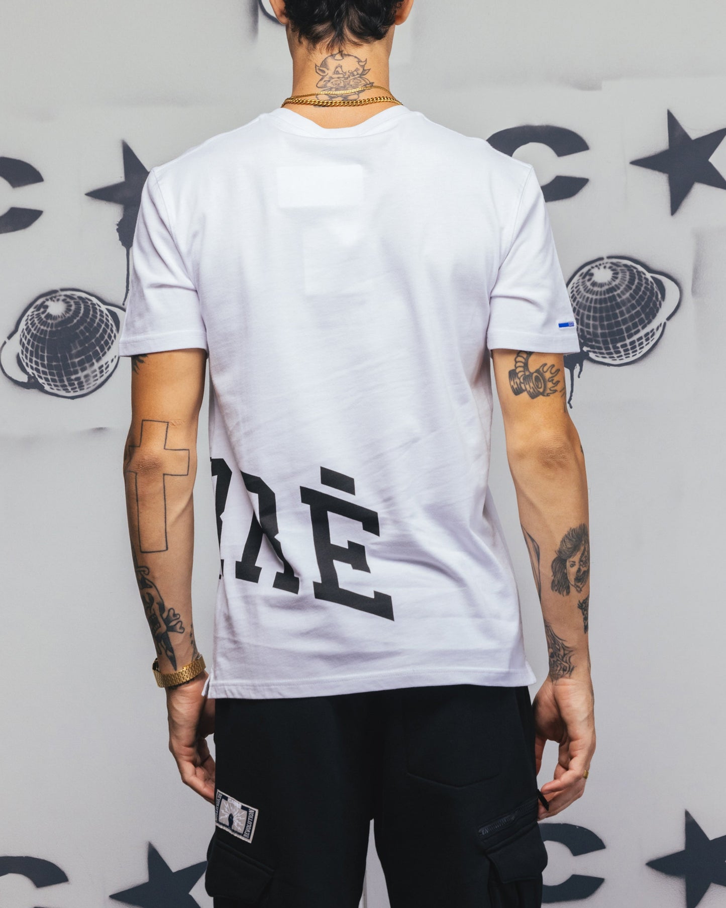 Carr√© Men's Enorme Classique Short Sleeve T-Shirt White