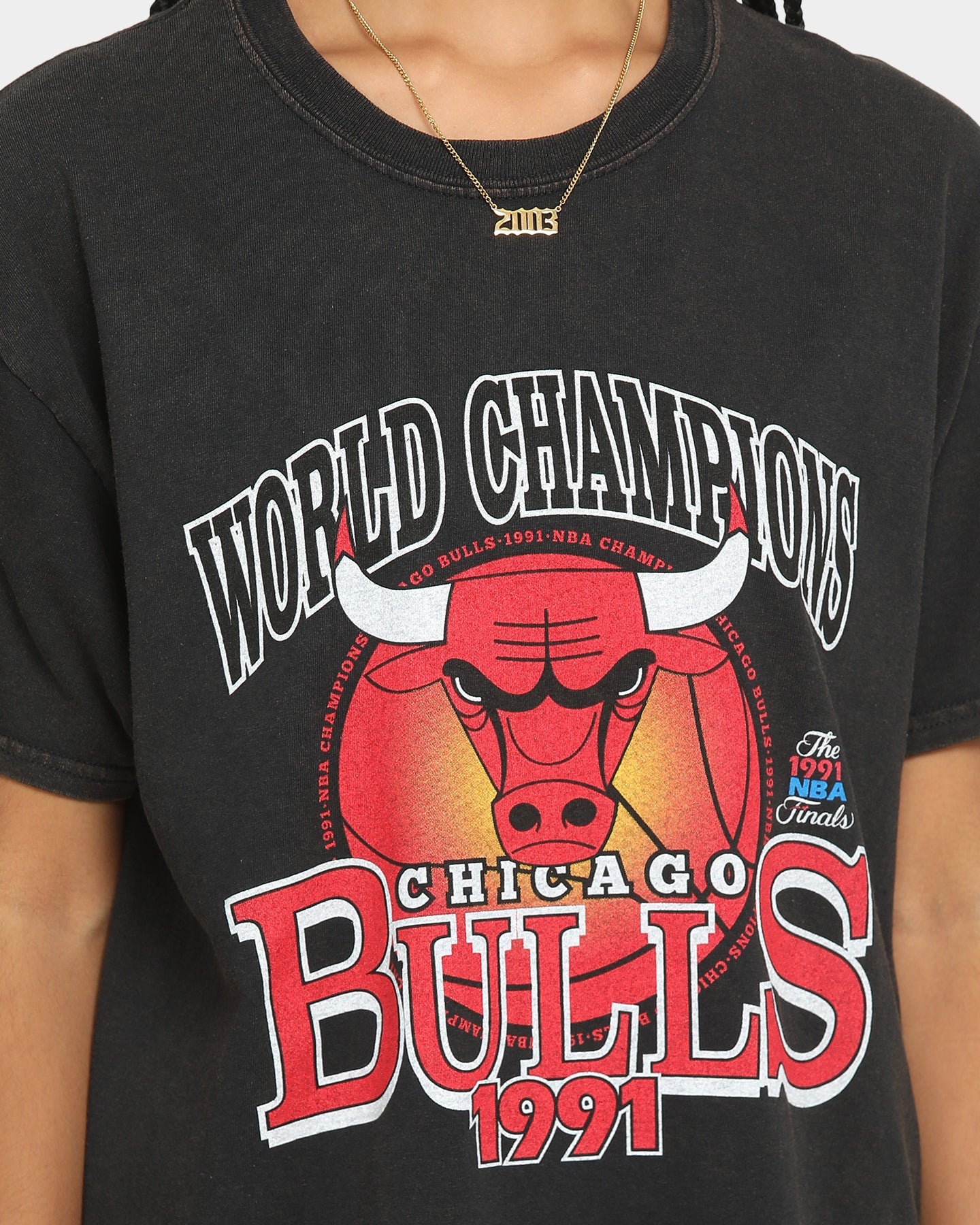 Mitchell & Ness Chicago Bulls World Champs Ball Vintage T-Shirt Vintage Black Style001
