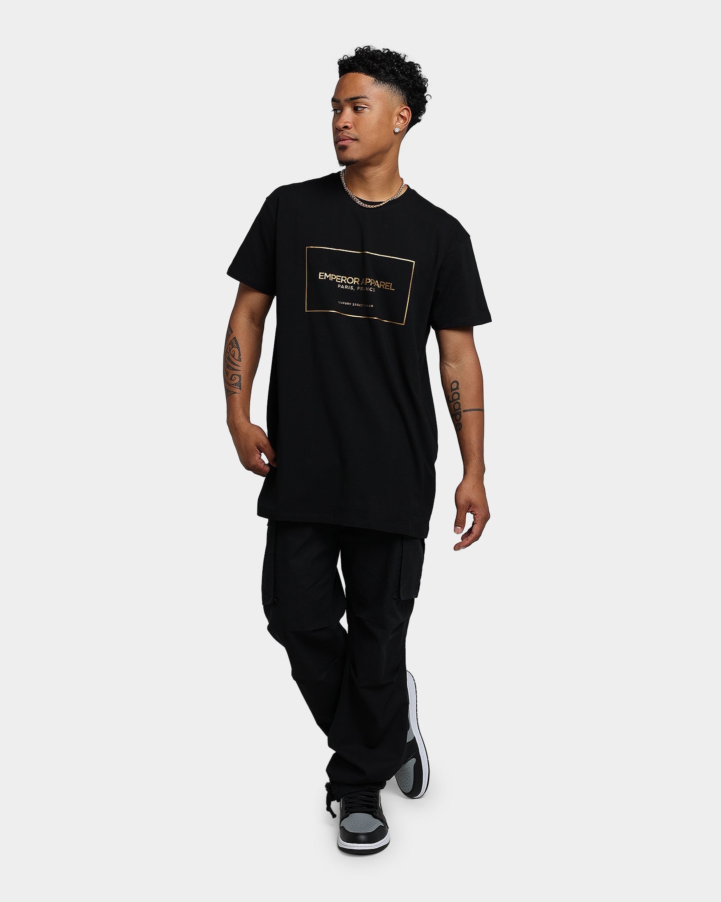 Emperor Apparel Chic Hustle Short Sleeve T-Shirt Black/Gold