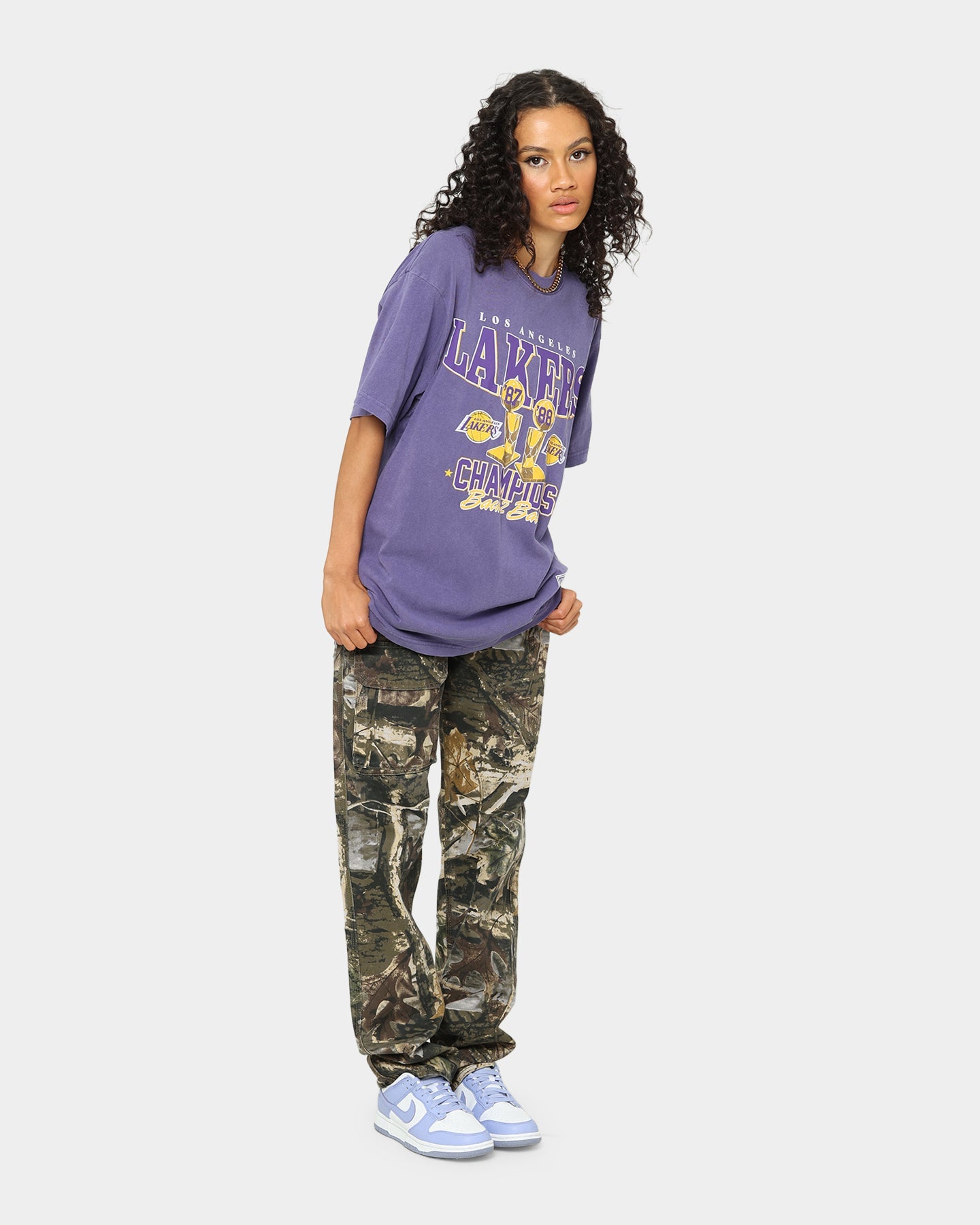Mitchell & Ness Los Angeles Lakers Vintage Champs Trophy T-Shirt Faded Purple Style001