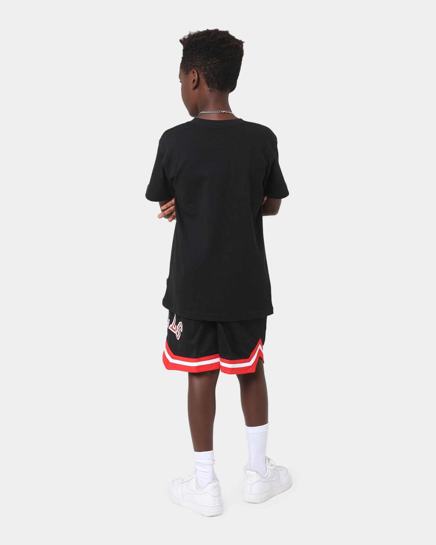 NBA Kids' Chicago Bulls Camo Team Logo T-Shirt Black