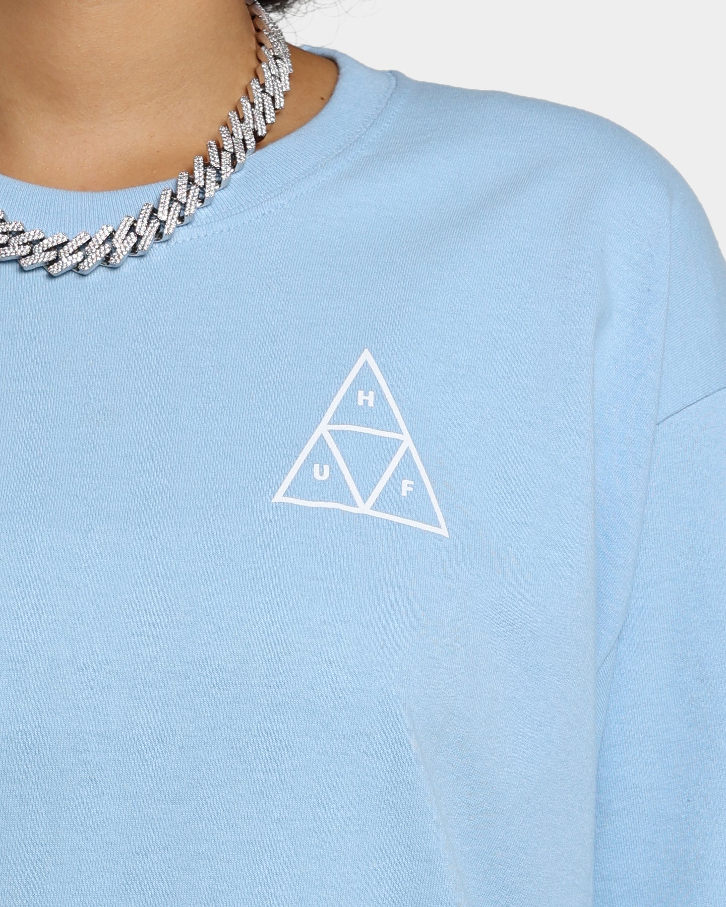 HUF Essentials T-Shirt Light Blue Style001
