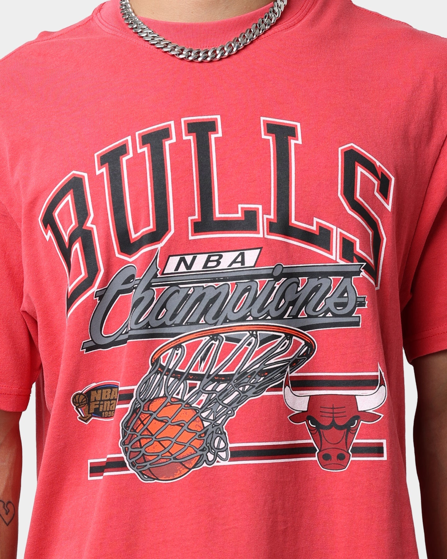 Mitchell & Ness Chicago Bulls Hoop T-Shirt Faded Red