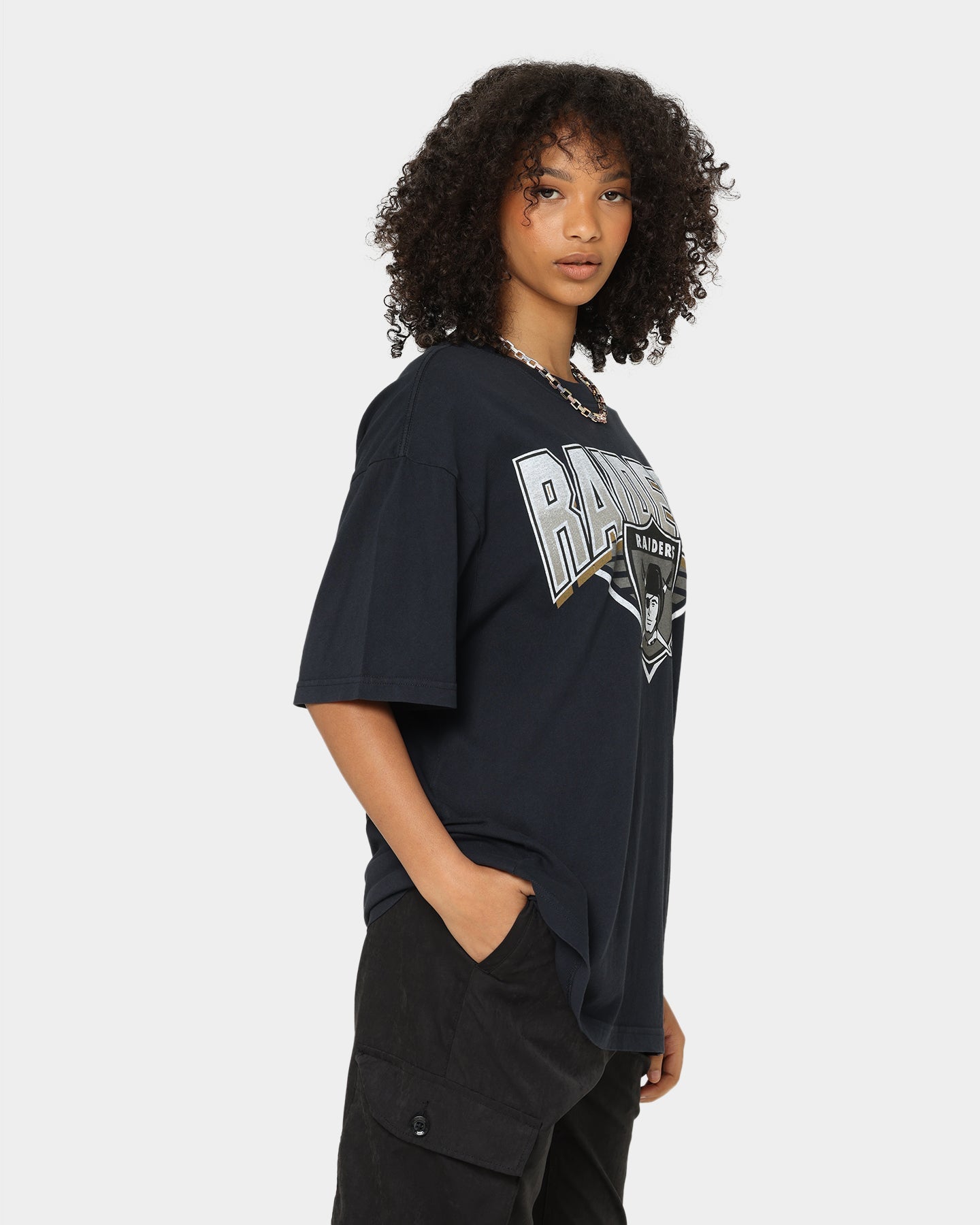 Mitchell & Ness Las Vegas Raiders Metallic Shadow T-Shirt Faded Black Style001