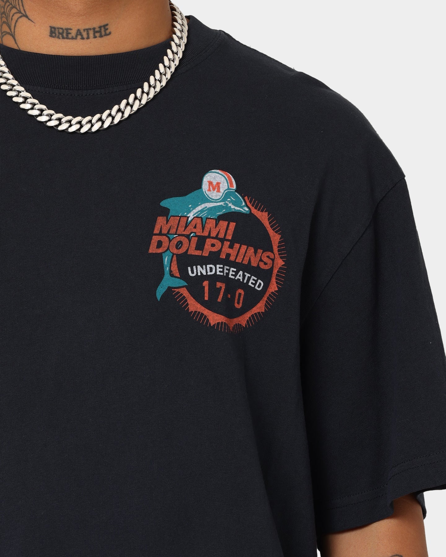 Mitchell & Ness Miami Dolphins Undefeated Vintage T-Shirt Faded Black