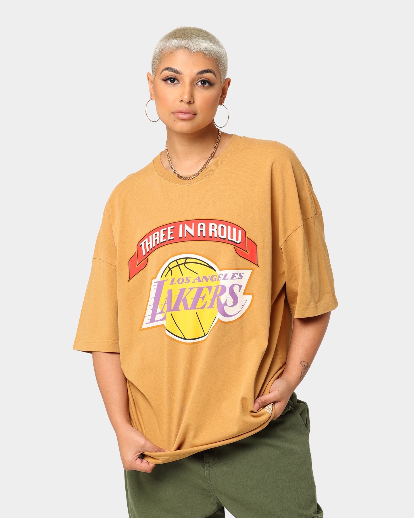 Mitchell & Ness Los Angeles Lakers 3-Peat T-Shirt Bone Brown Style001