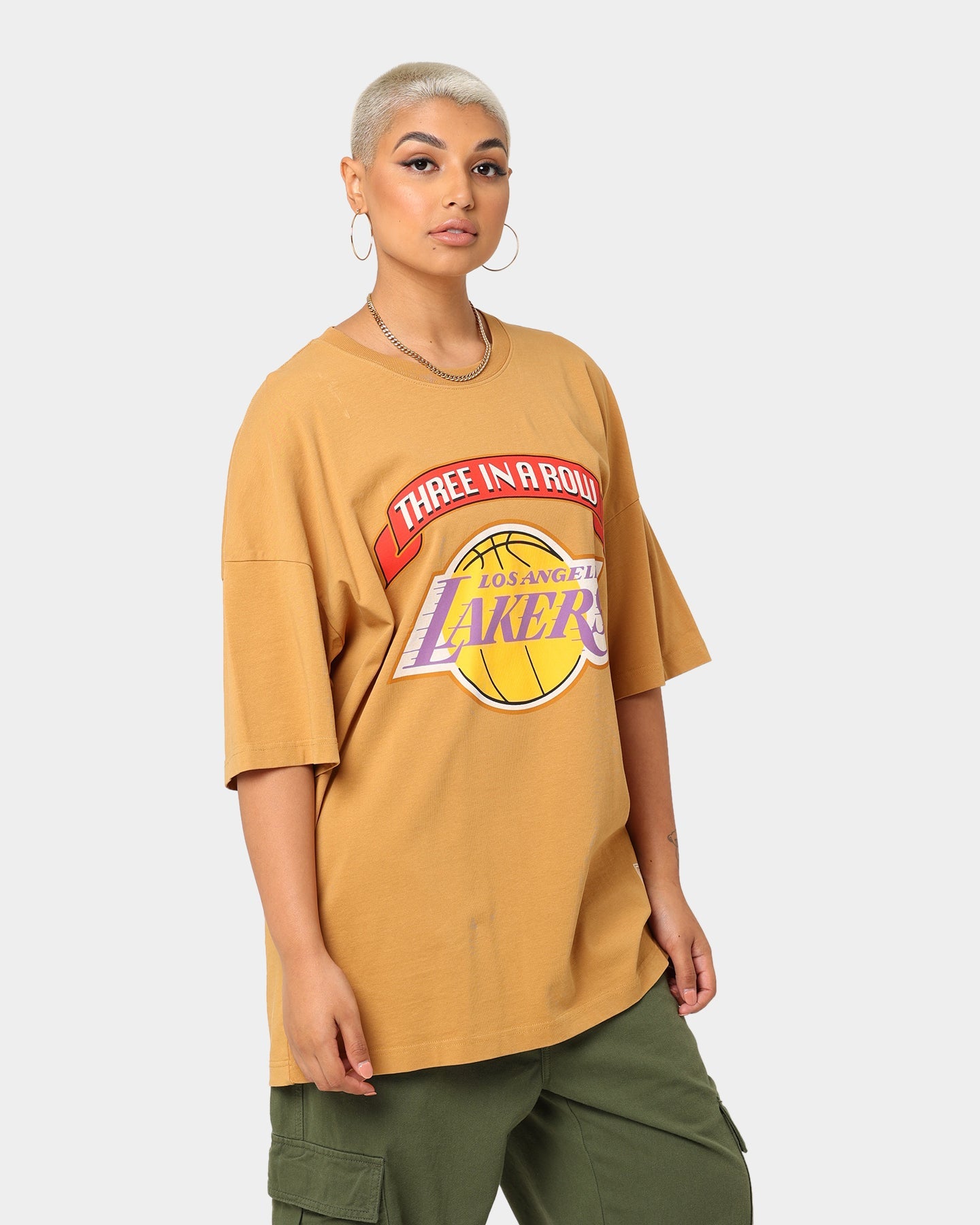 Mitchell & Ness Los Angeles Lakers 3-Peat T-Shirt Bone Brown Style001