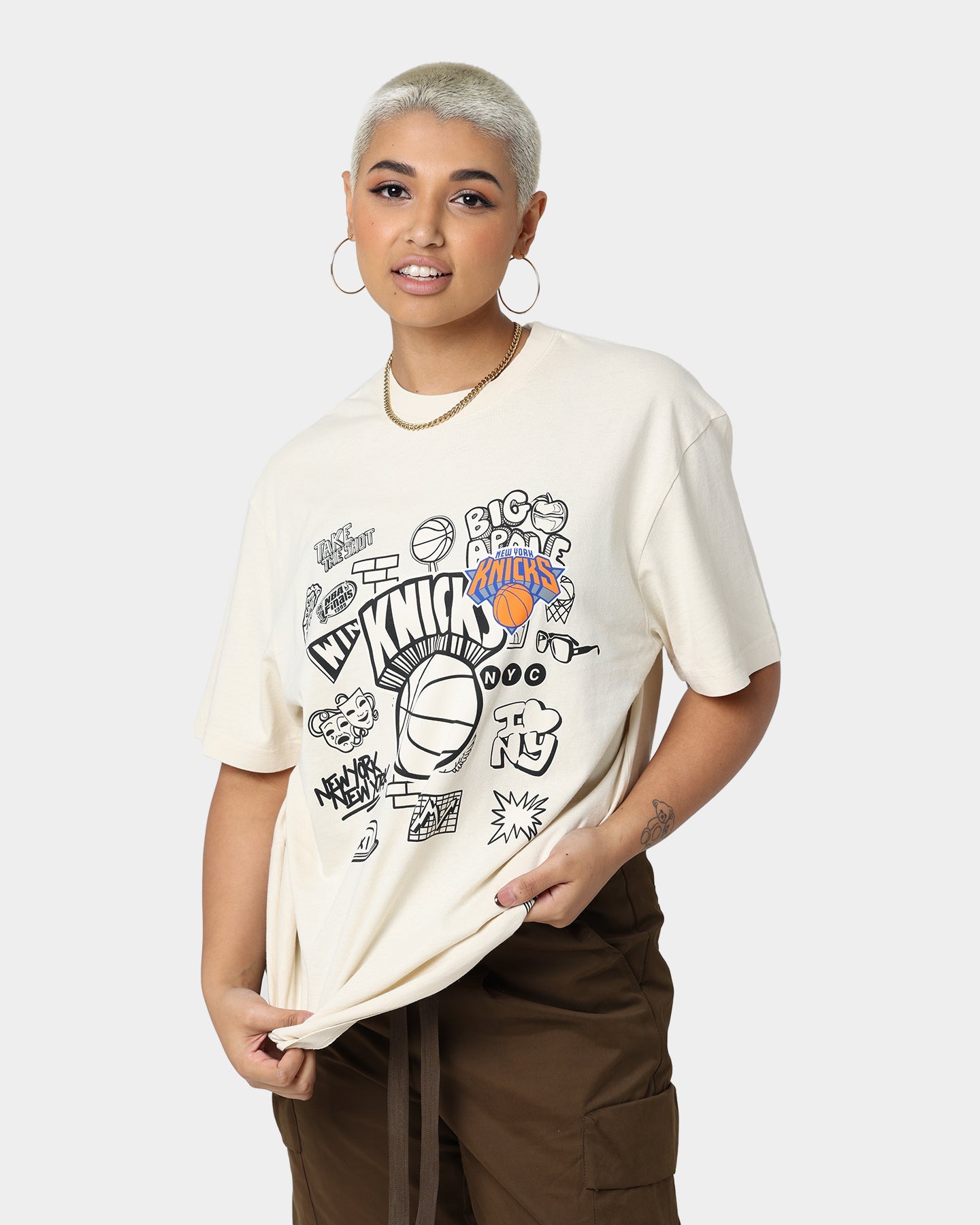 Mitchell & Ness New York Knicks Doodle T-Shirt Faded Stone Style001
