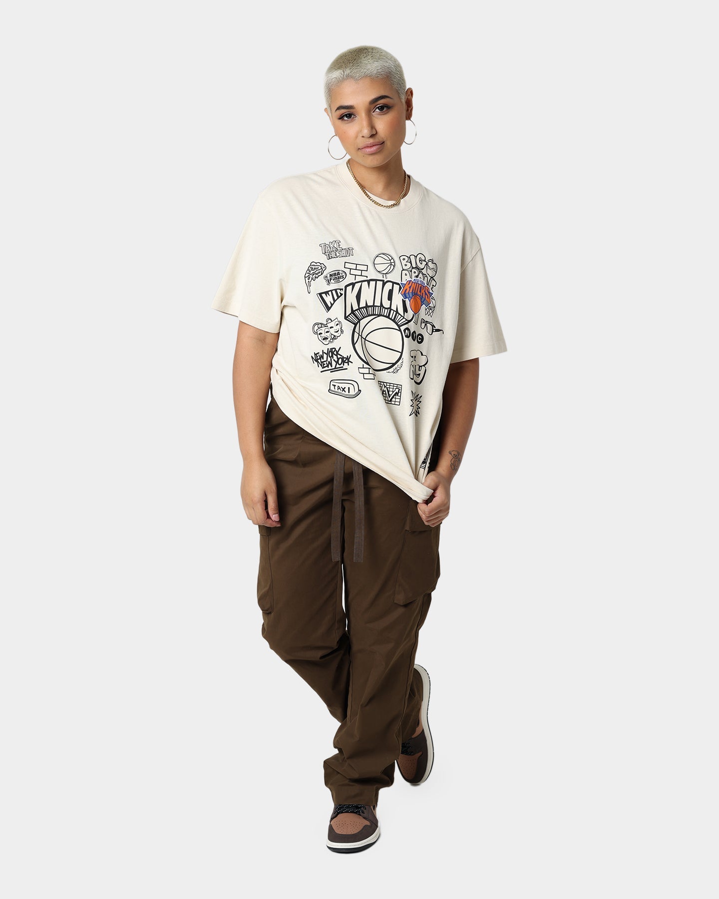 Mitchell & Ness New York Knicks Doodle T-Shirt Faded Stone Style001