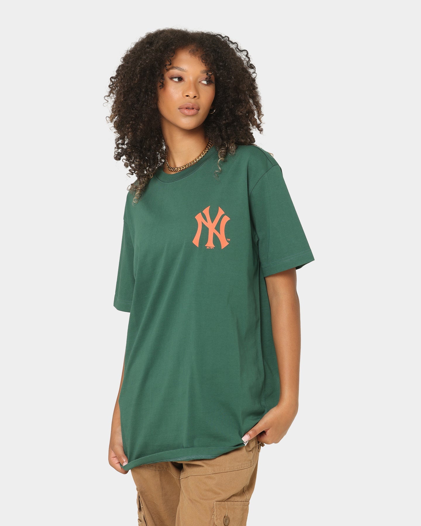 Majestic Athletic New York Yankees Jeaner Short Sleeve T-Shirt Dark Cinder Style001