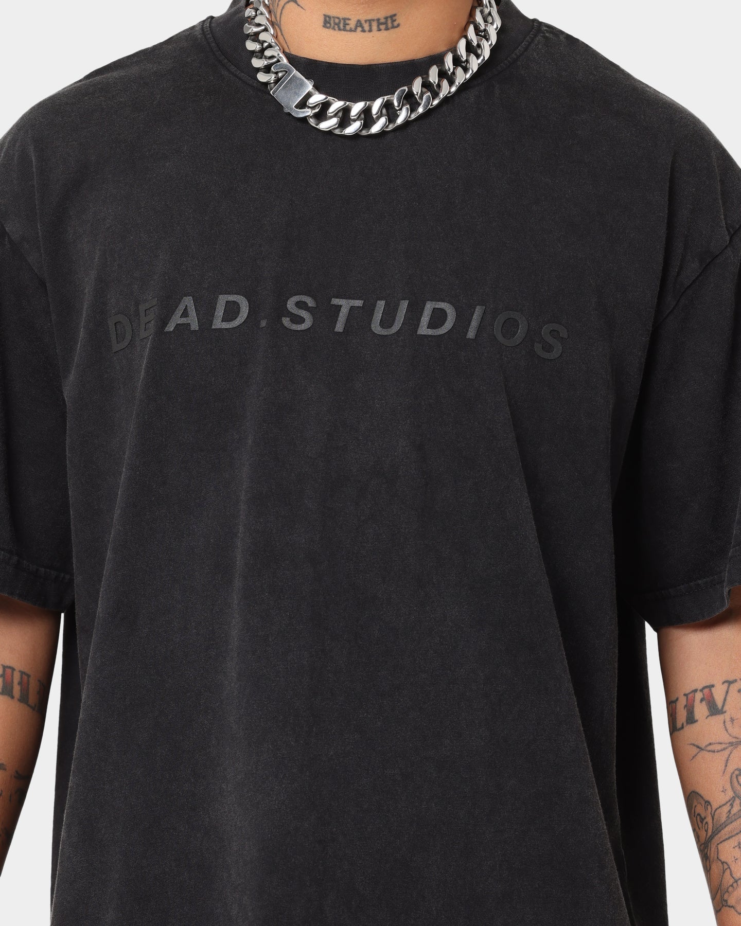 Dead Studios Signature Logo Vintage T-Shirt Vintage Black/Black
