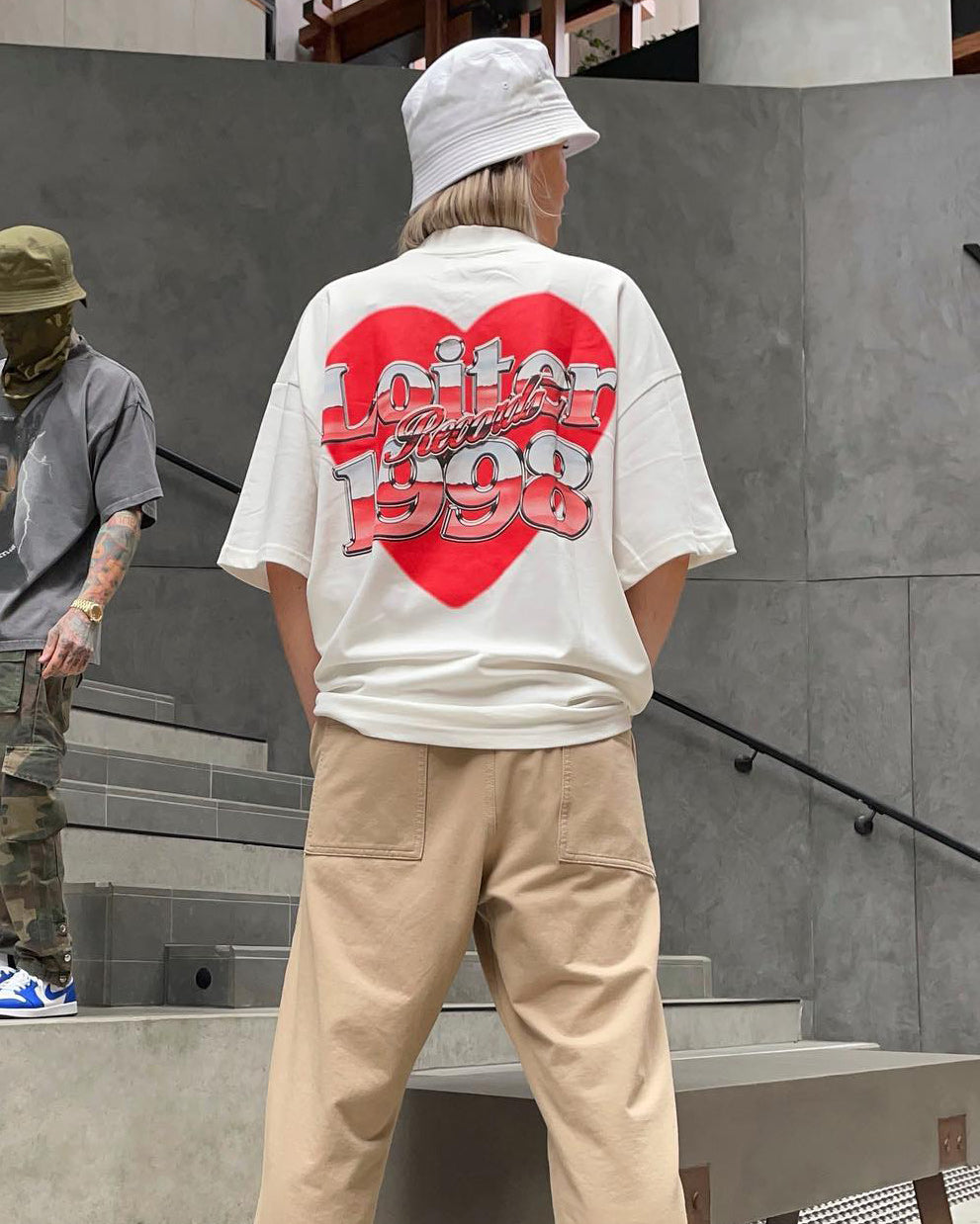 Loiter Love Below T-Shirt Off White Style001