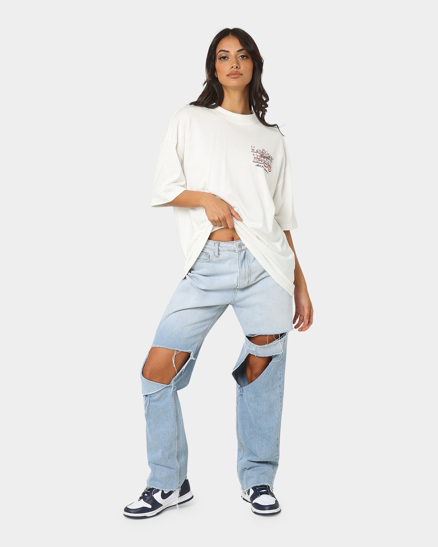 Loiter Love Below T-Shirt Off White Style001