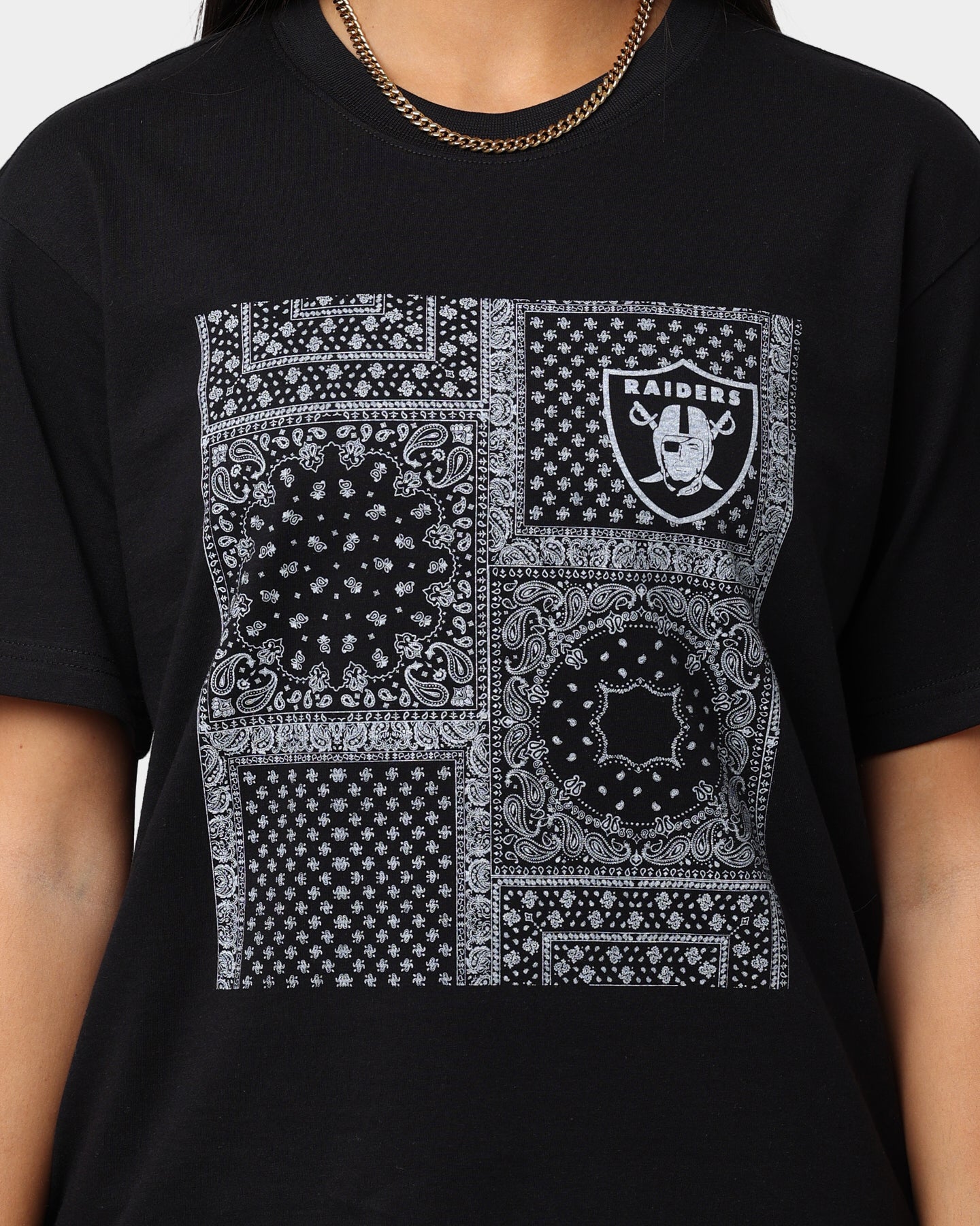 Majestic Athletic Women's Las Vegas Raiders Paisley Panel Print T-Shirt Black