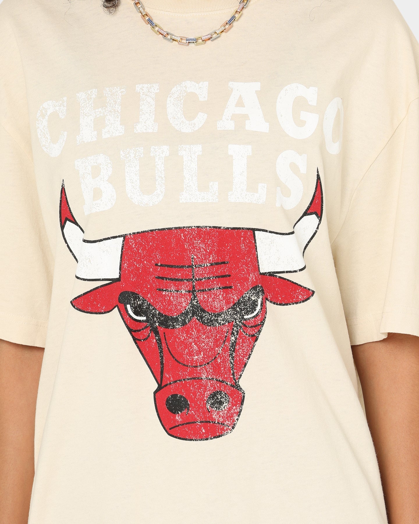 Mitchell & Ness Chicago Bulls Oversized Logo T-Shirt Sand Style001