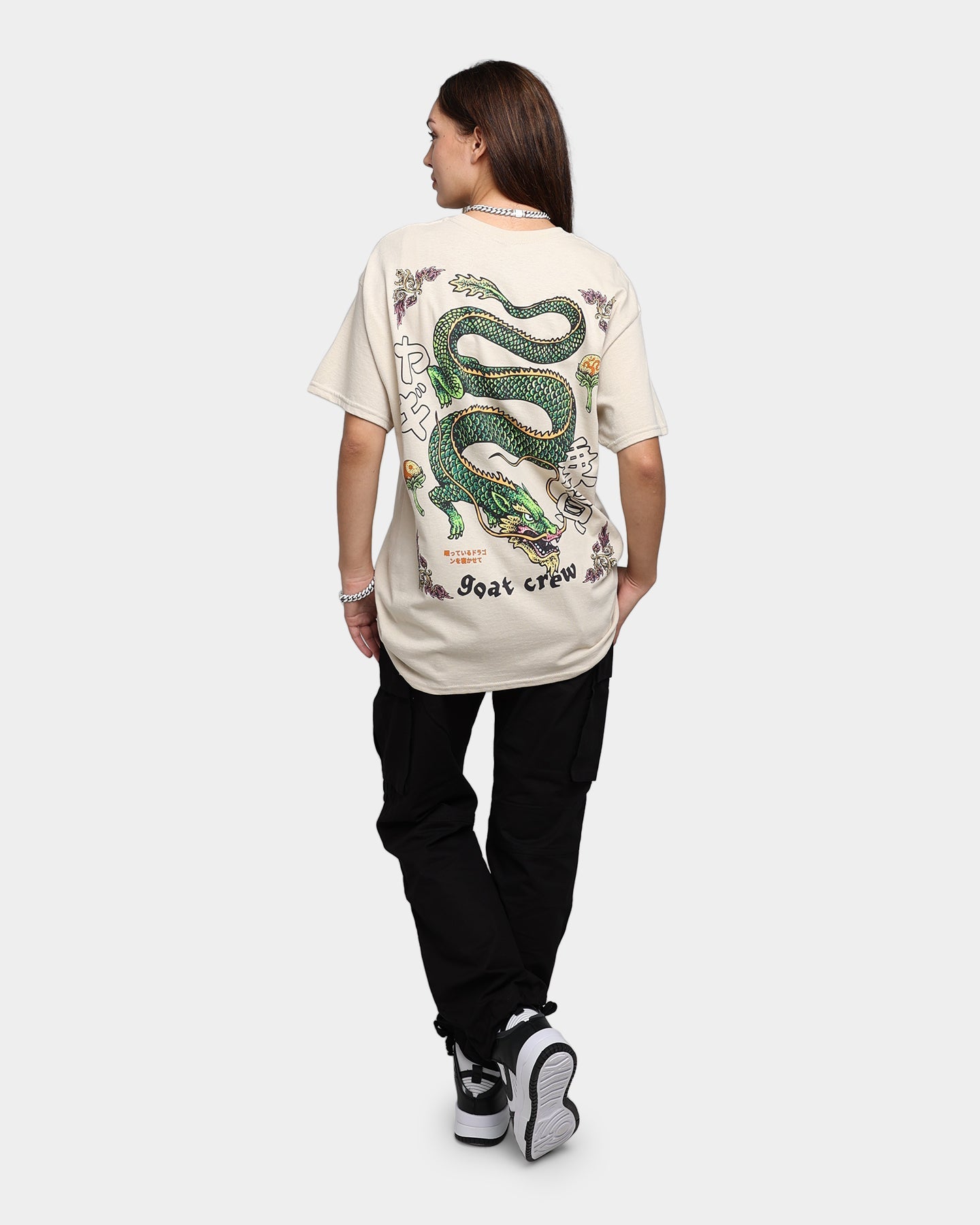 Goat Crew Sleeping Dragons T-Shirt Off White Style001