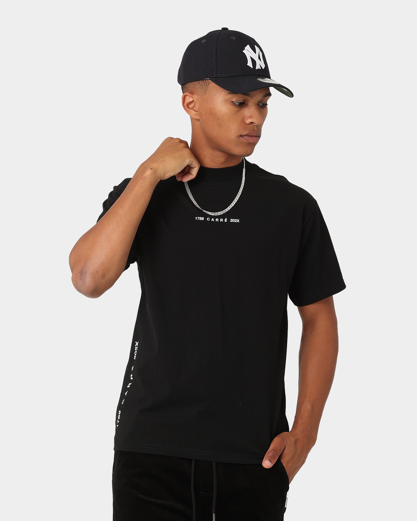 Carr√© 202X T-Shirt Black
