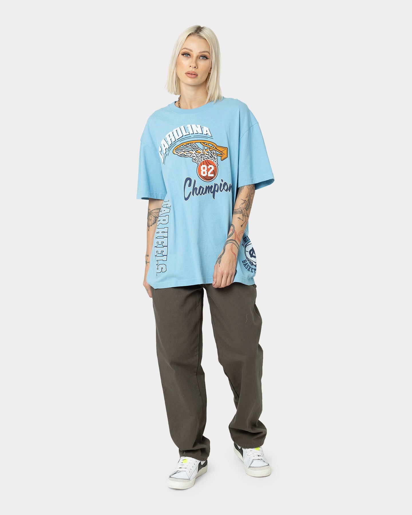 Mitchell & Ness UNC Tar Heels Simply The Best T-Shirt UNC Blue Style001