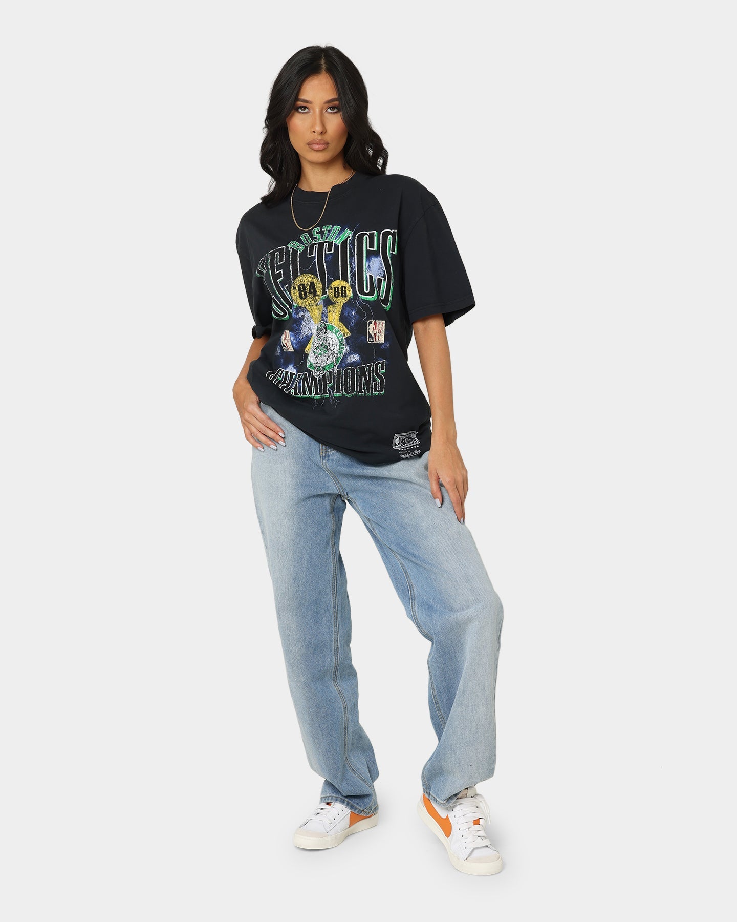 Mitchell & Ness Boston Celtics Conference Champs Vintage T-Shirt Faded Black Style001