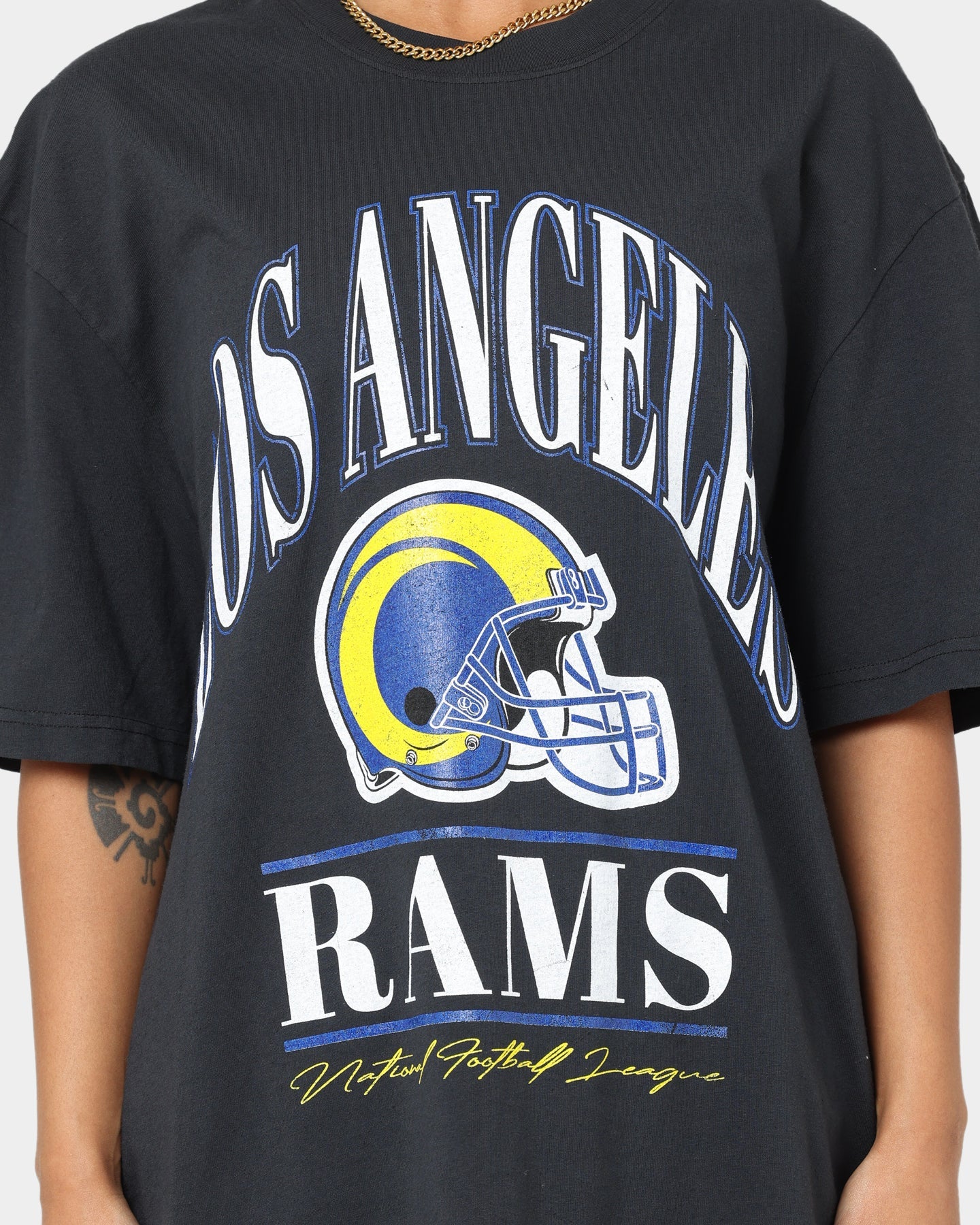 Majestic Athletic Los Angeles Rams Helmet Arch T-Shirt Faded Black Style001