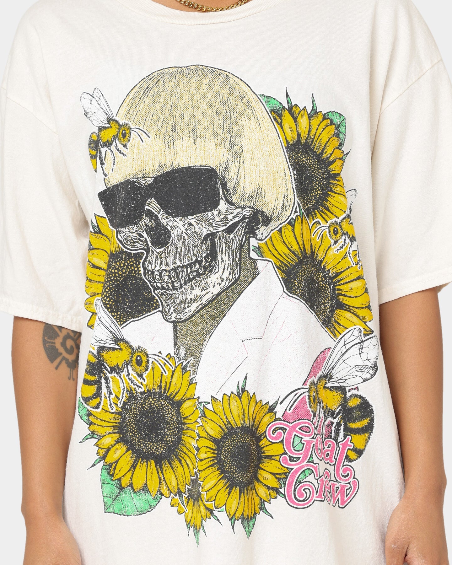 Goat Crew Flower Skull T-Shirt Off White Style001