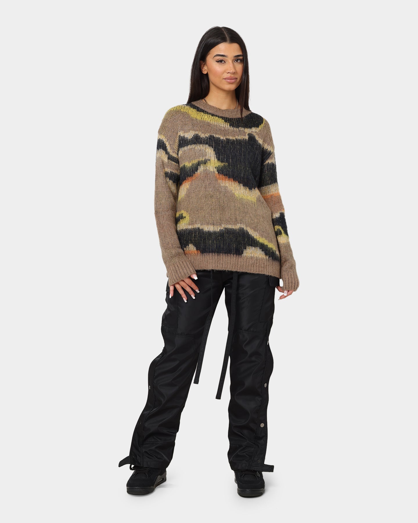 MNML Big Camo Sweatshirt Olive Style001