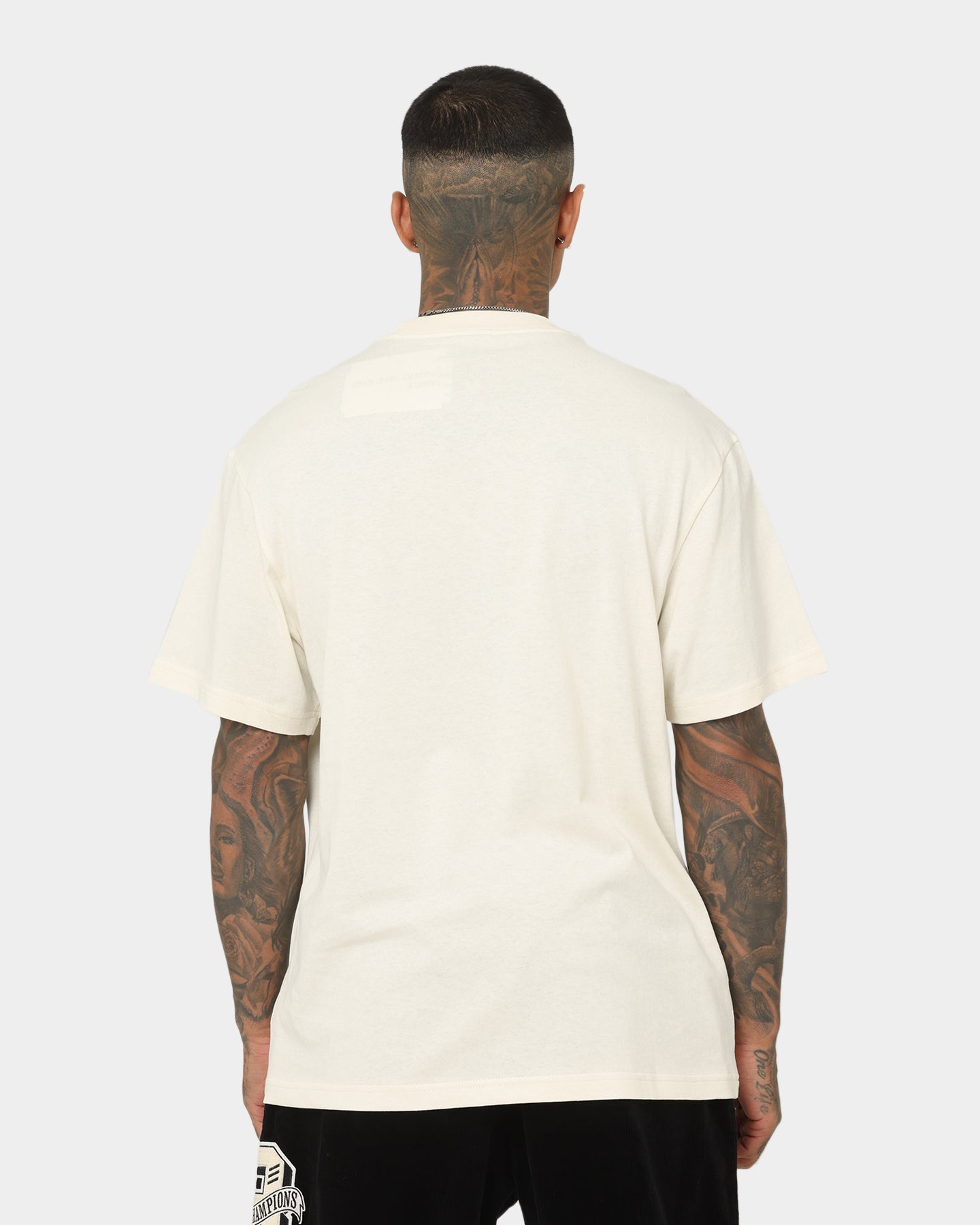 Mitchell & Ness Chicago Bulls St Valentine's Day T-Shirt Unbleached