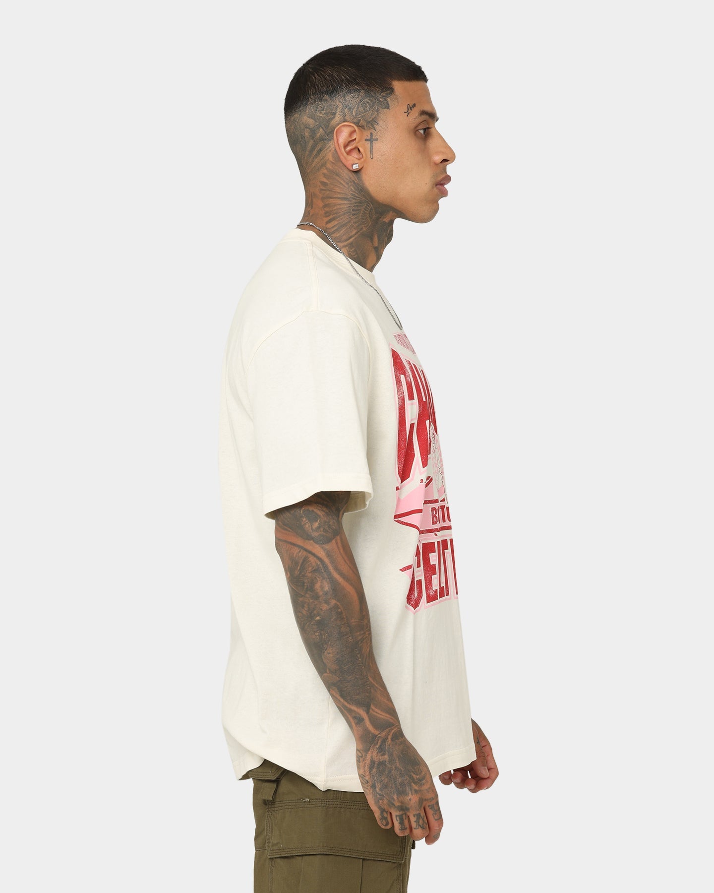 Mitchell & Ness Boston Celtics St Valentine's Day T-Shirt Unbleached