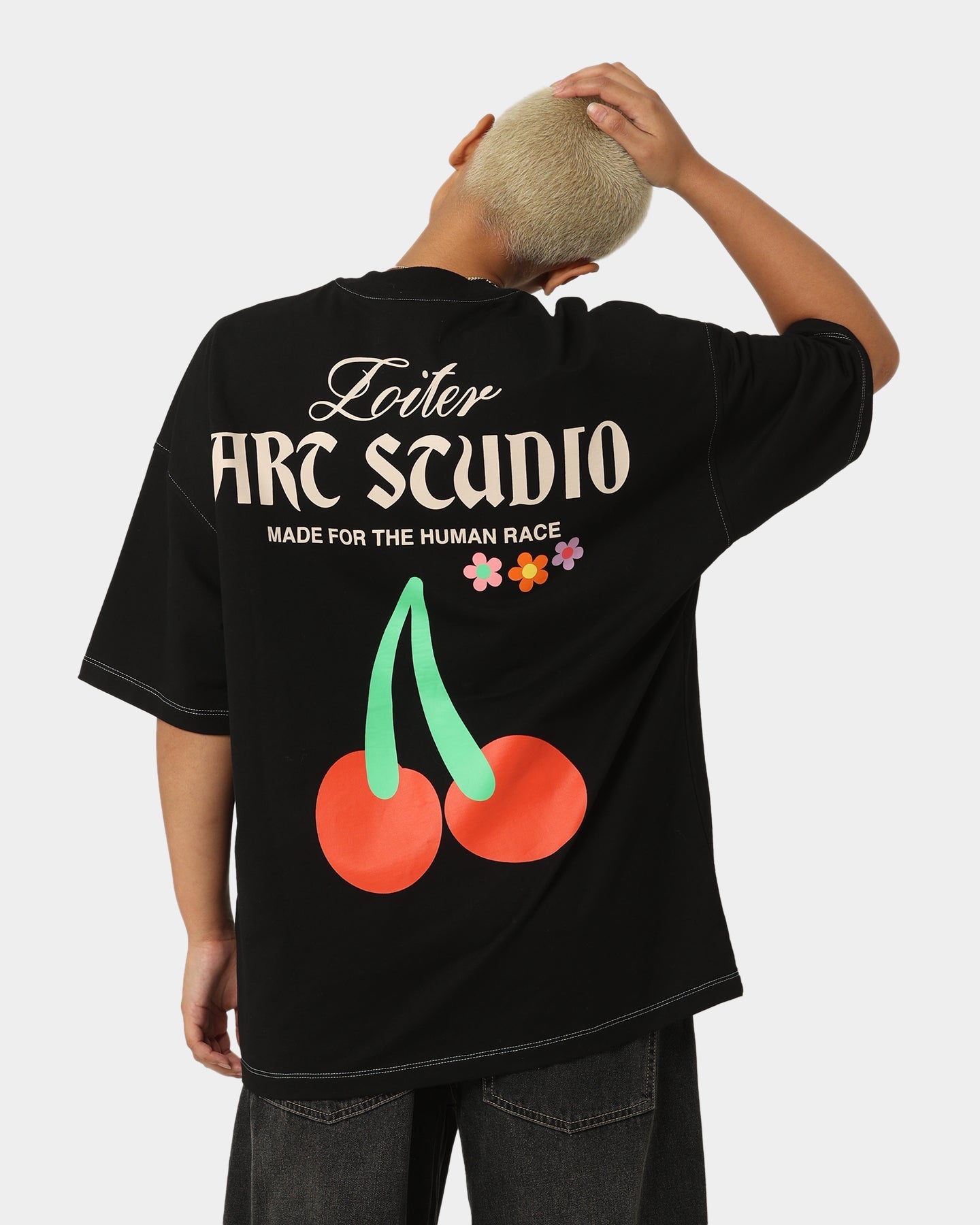 Loiter Studio Oversized T-Shirt Black Style001