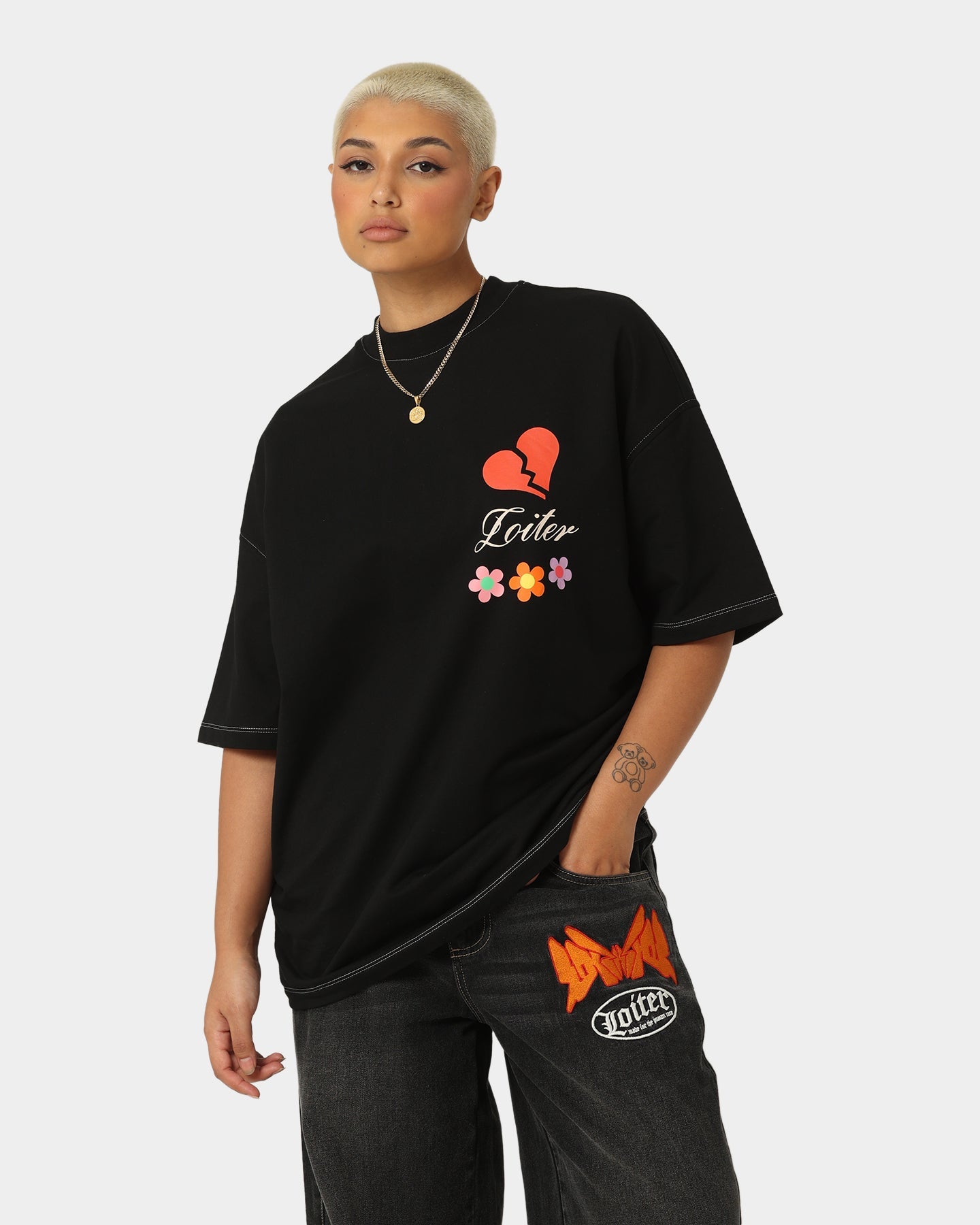 Loiter Studio Oversized T-Shirt Black Style001