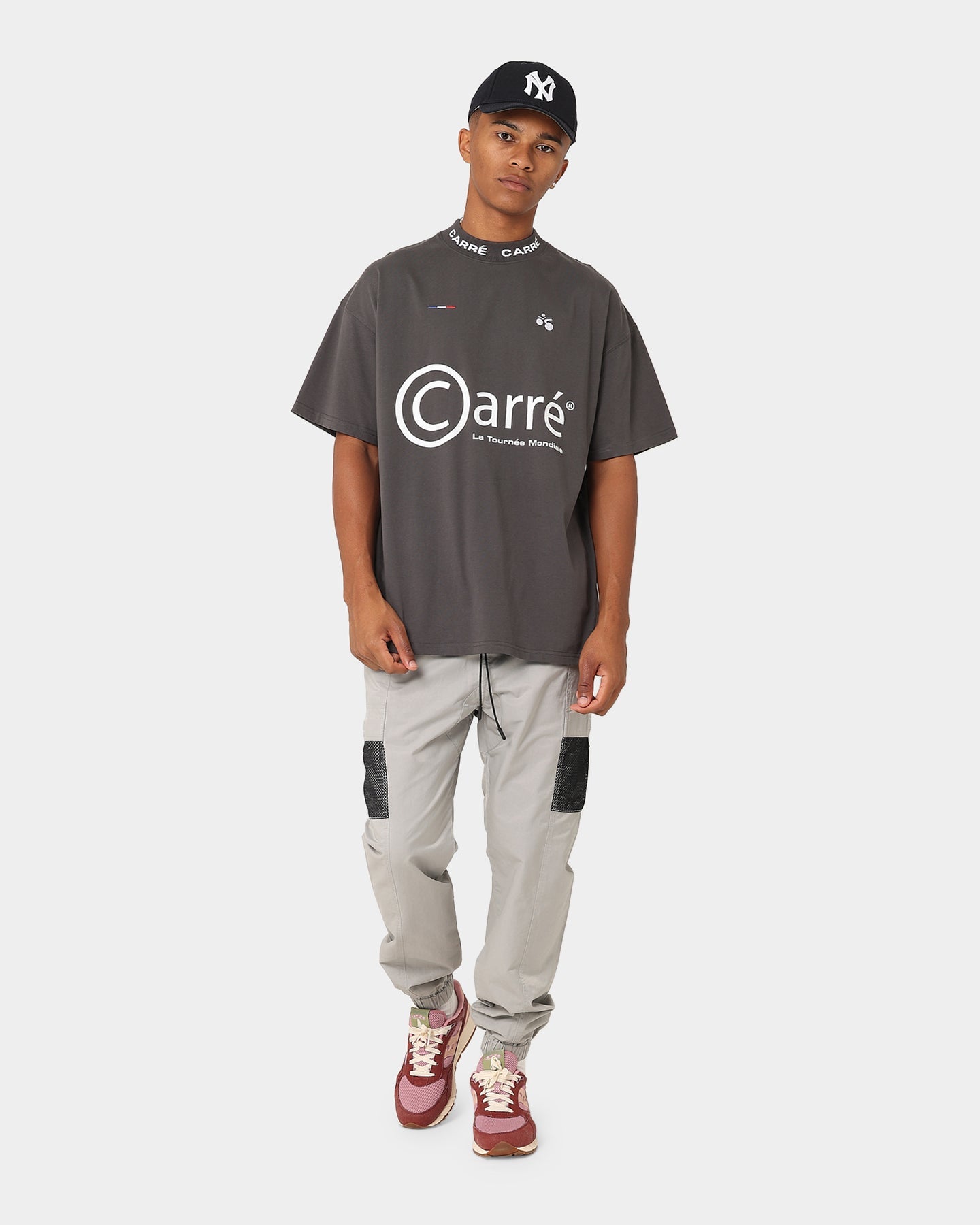 Carre Tournee Oversized Short Sleeve T-Shirt Coal