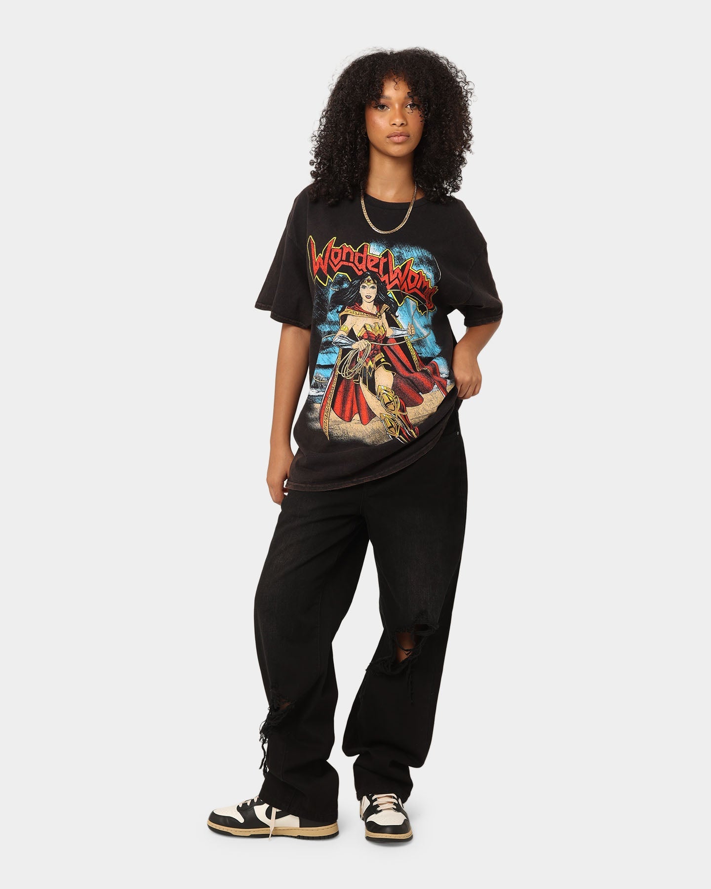Goat Crew X DC Wonder Woman Metal Vintage T-Shirt Black Wash Style001