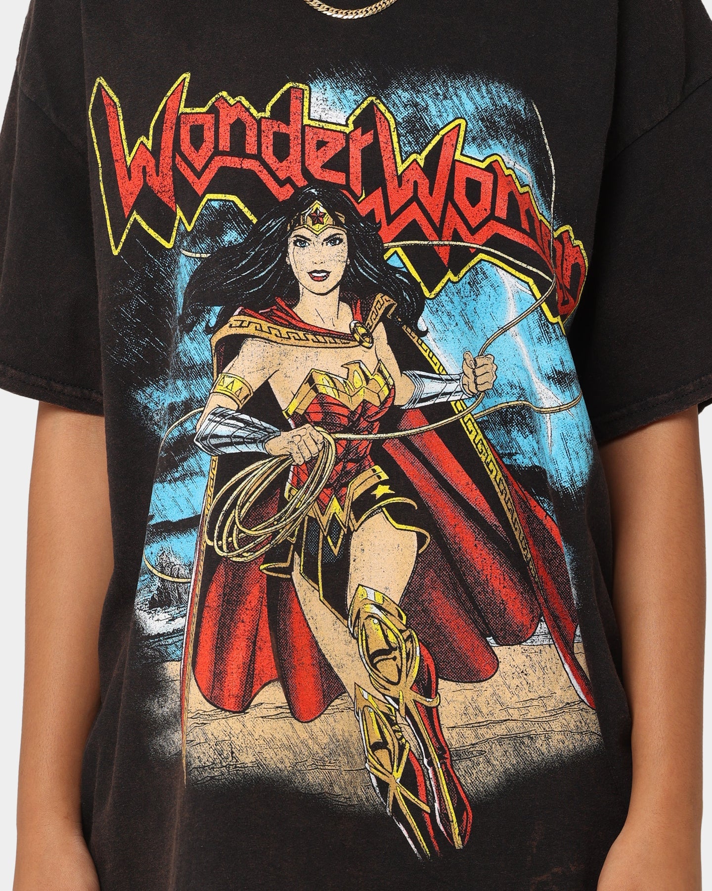 Goat Crew X DC Wonder Woman Metal Vintage T-Shirt Black Wash Style001