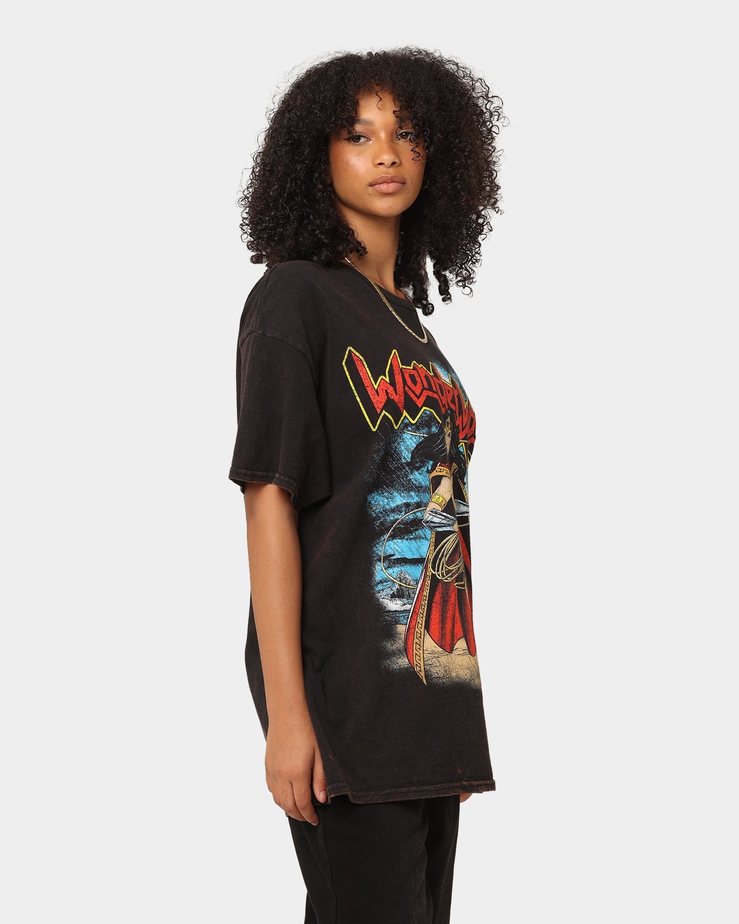 Goat Crew X DC Wonder Woman Metal Vintage T-Shirt Black Wash Style001